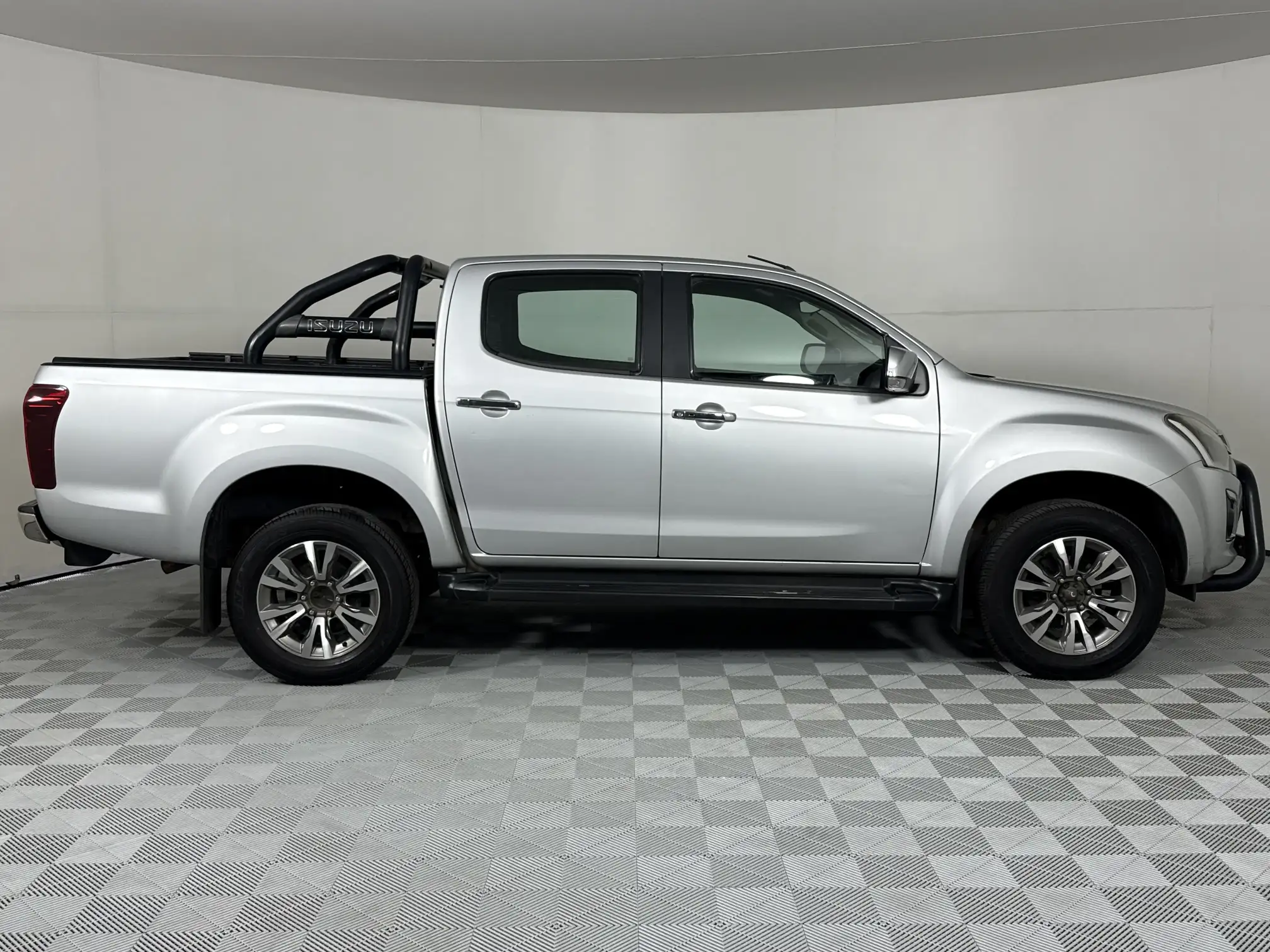 Isuzu KB