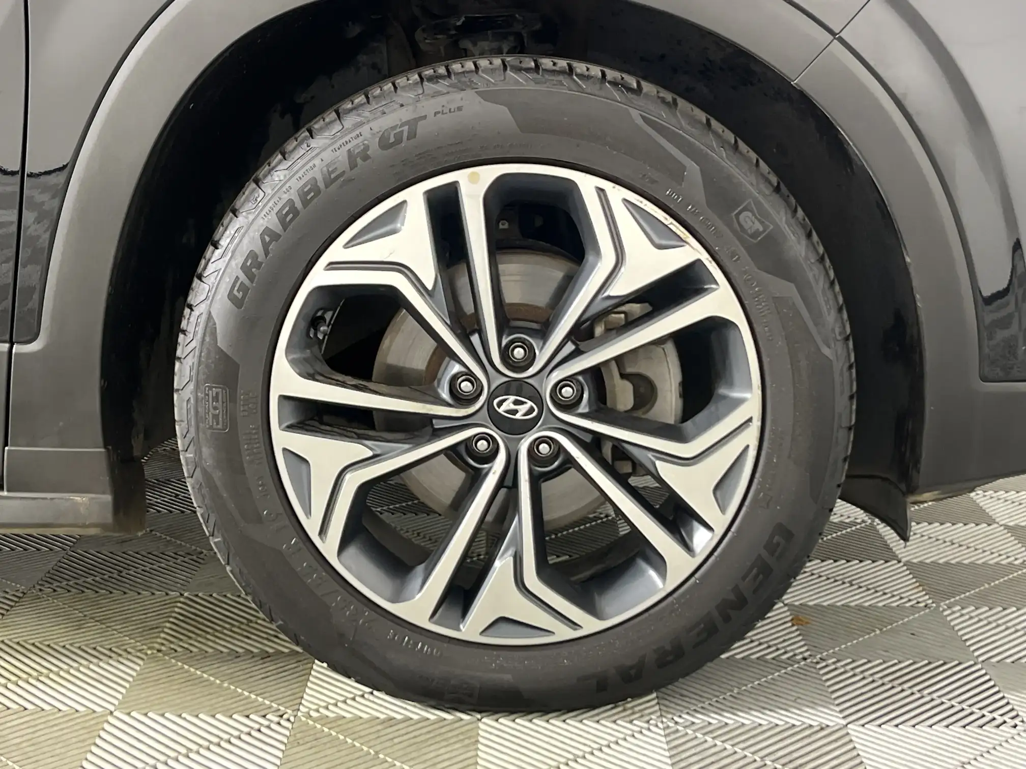 Hyundai Santa-FE