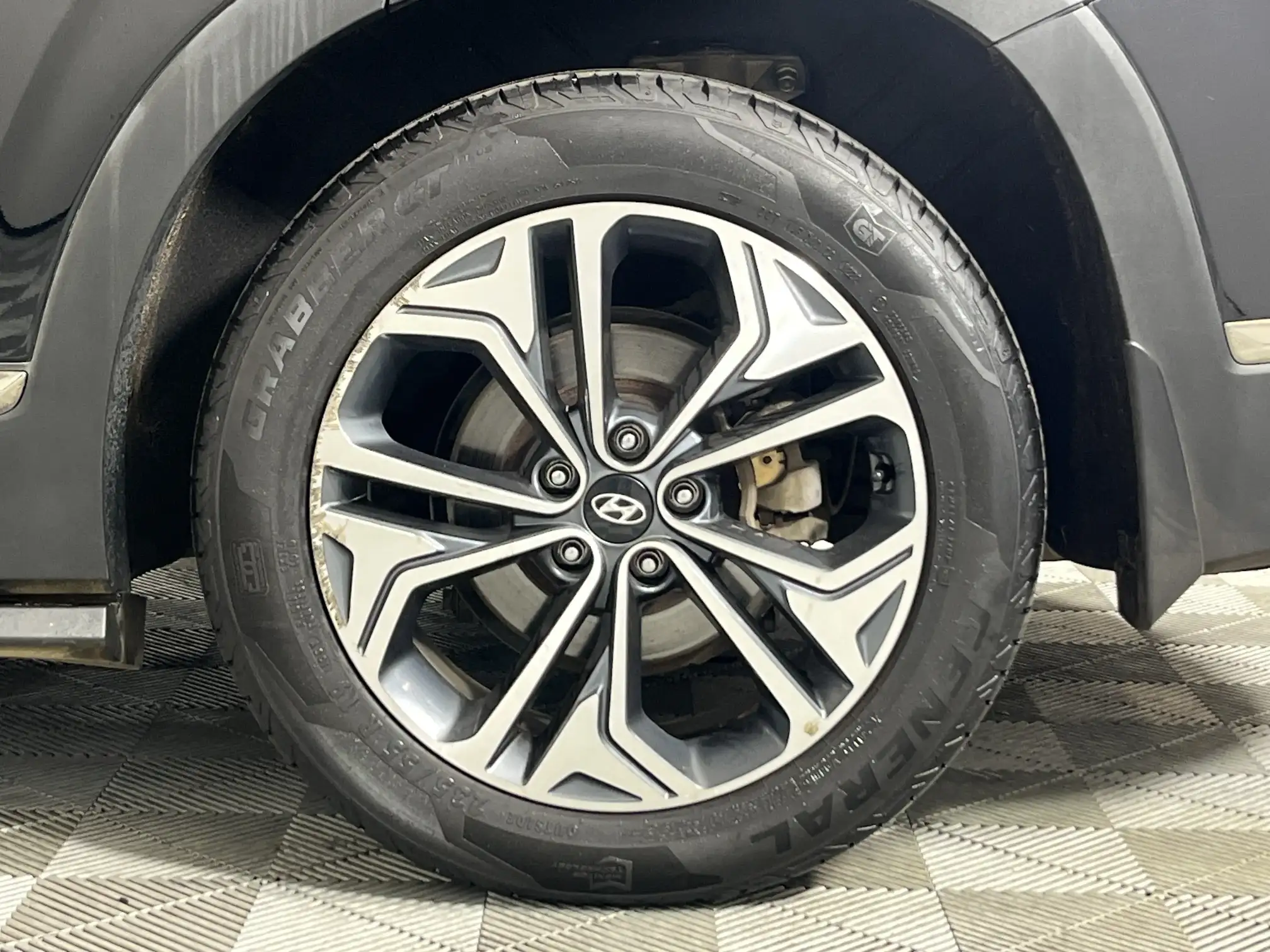 Hyundai Santa-FE
