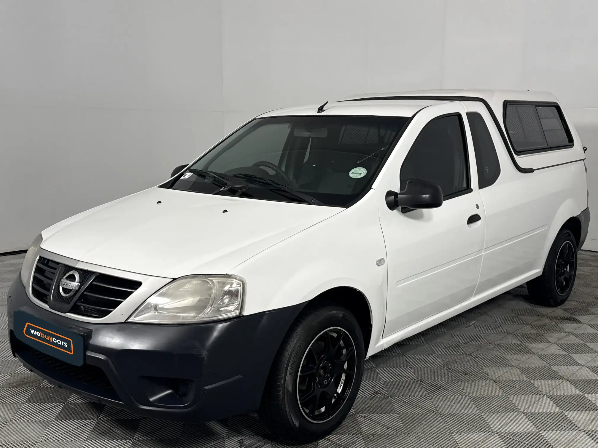 2017 Nissan NP200