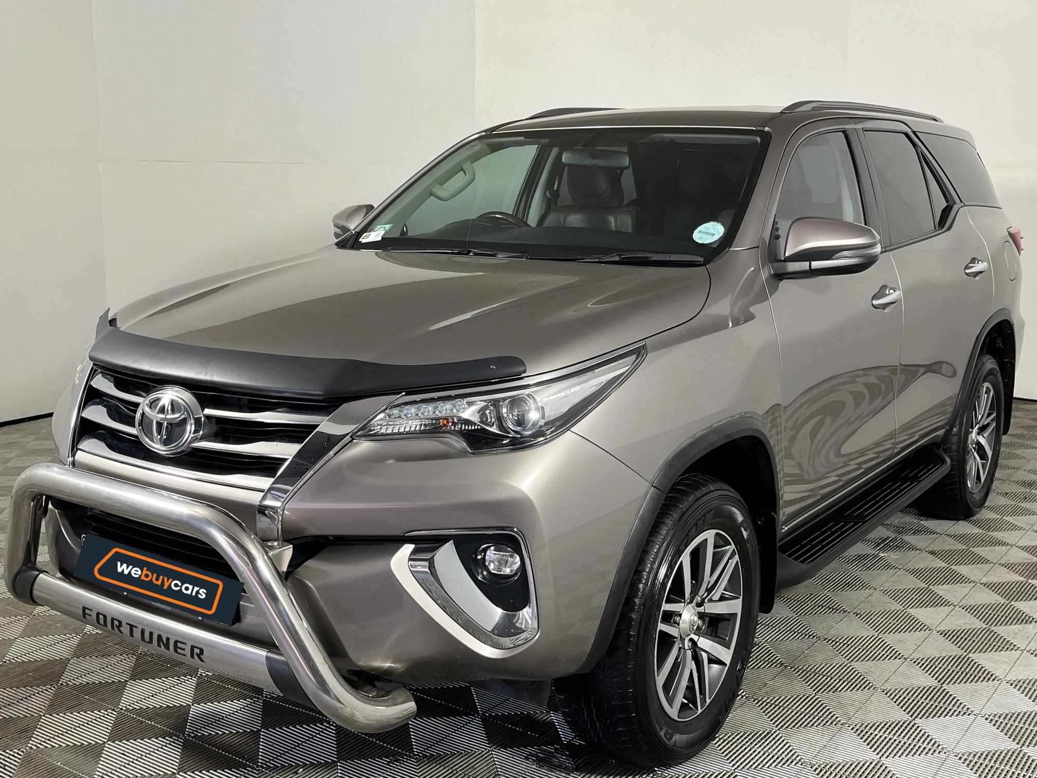 Toyota Fortuner IV 2.8 GD-6 Raised Body