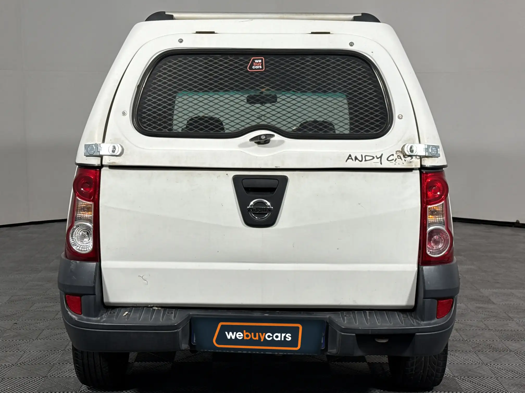 Nissan NP200
