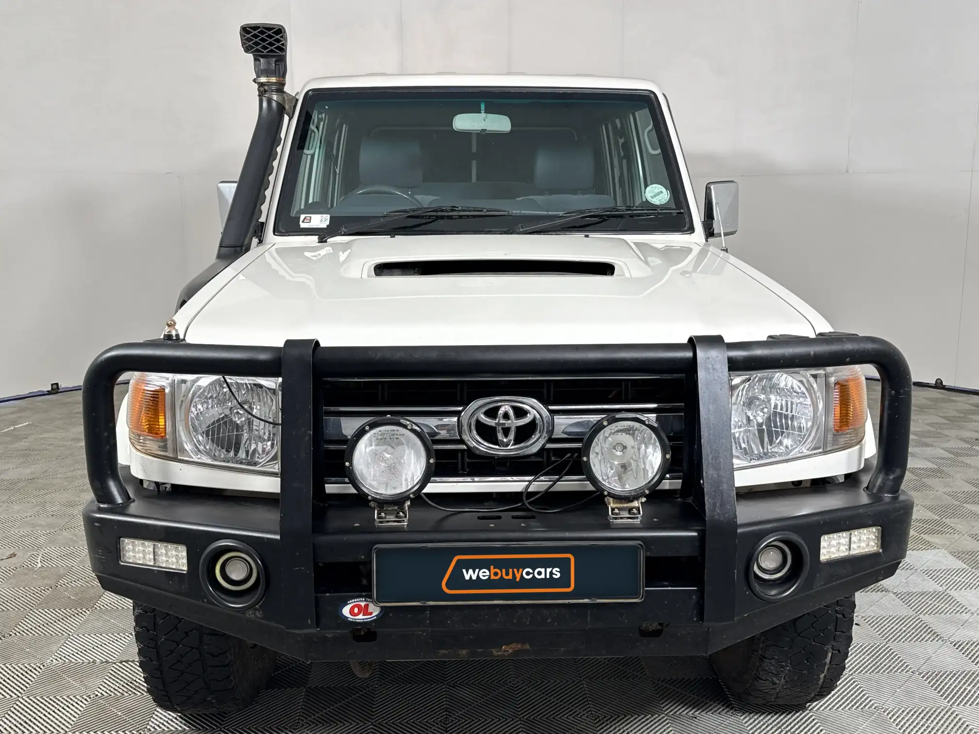 Toyota Land Cruiser