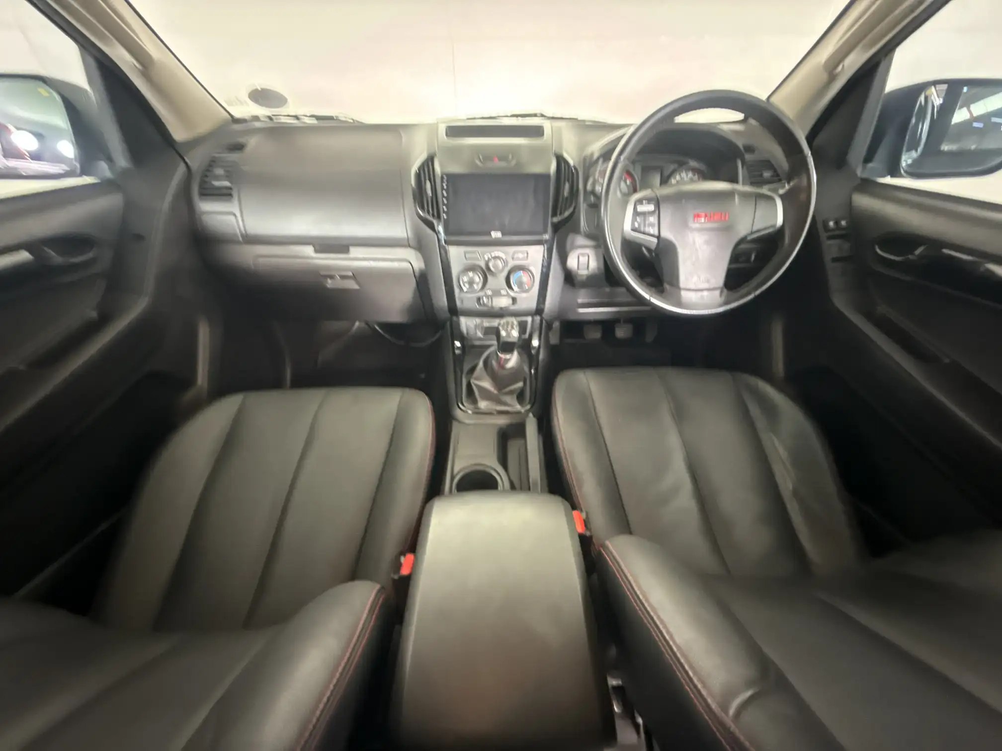 Isuzu D-MAX