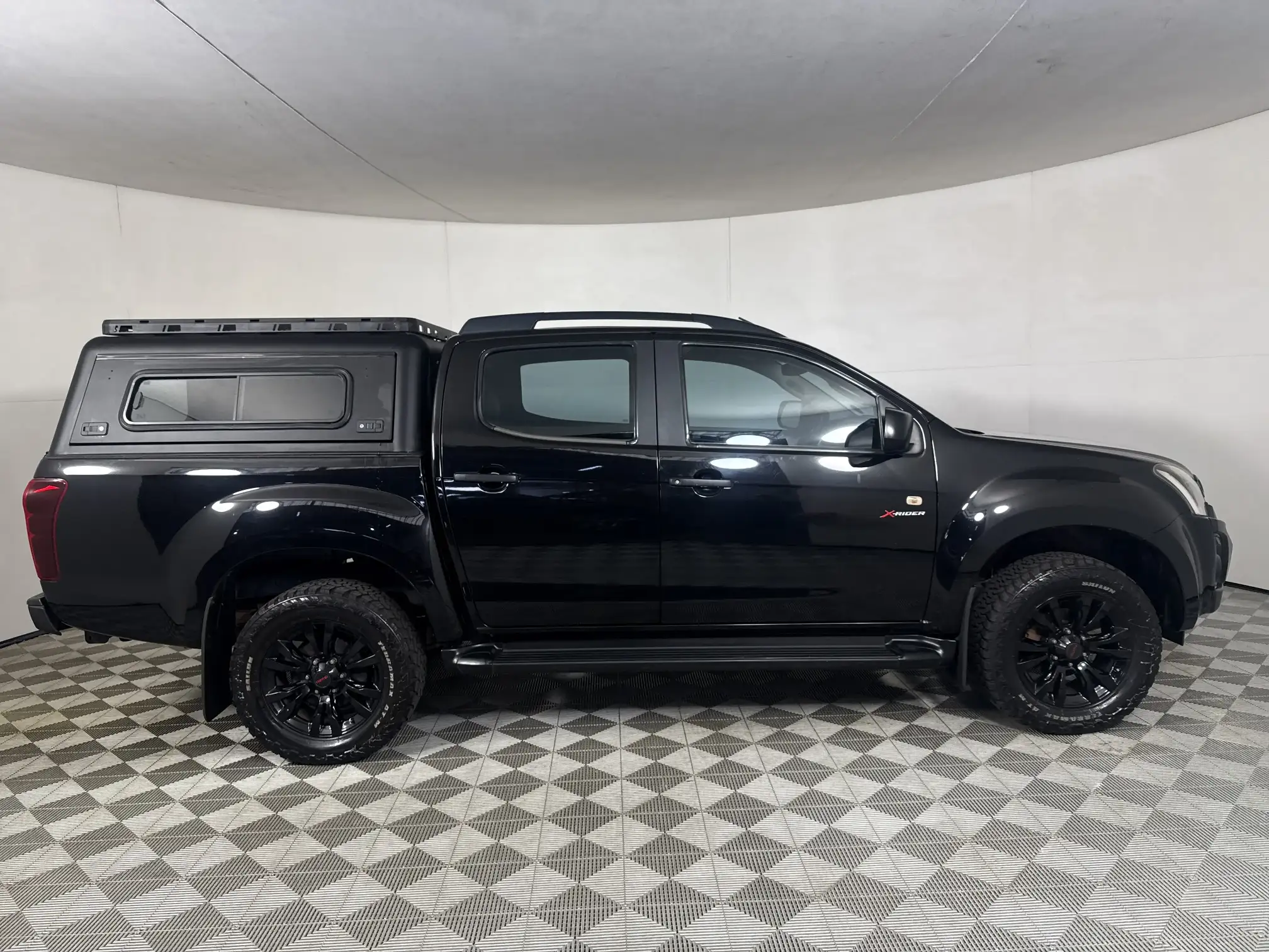 Isuzu D-MAX