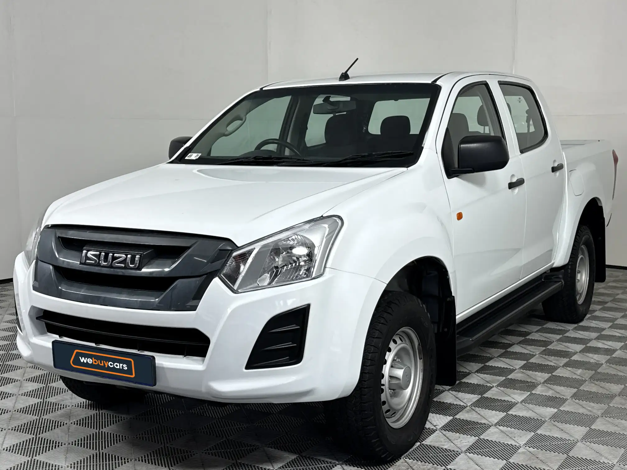 2025 Isuzu D-MAX