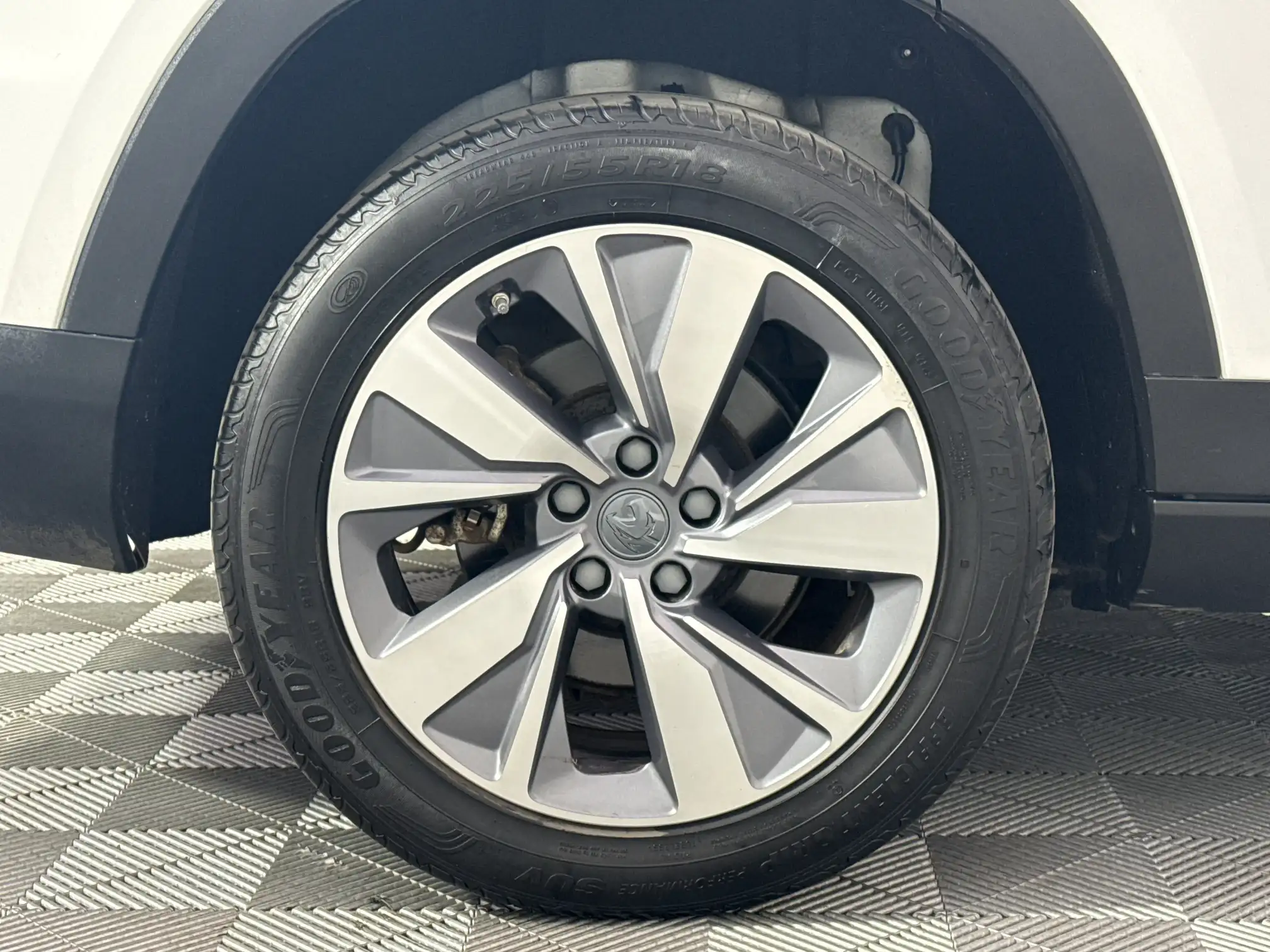 Proton X90