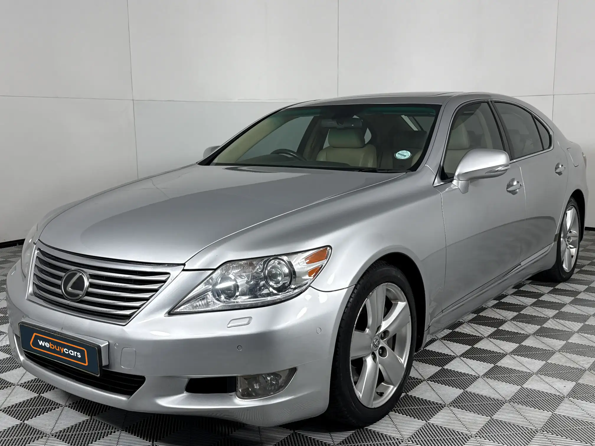 2012 Lexus LS