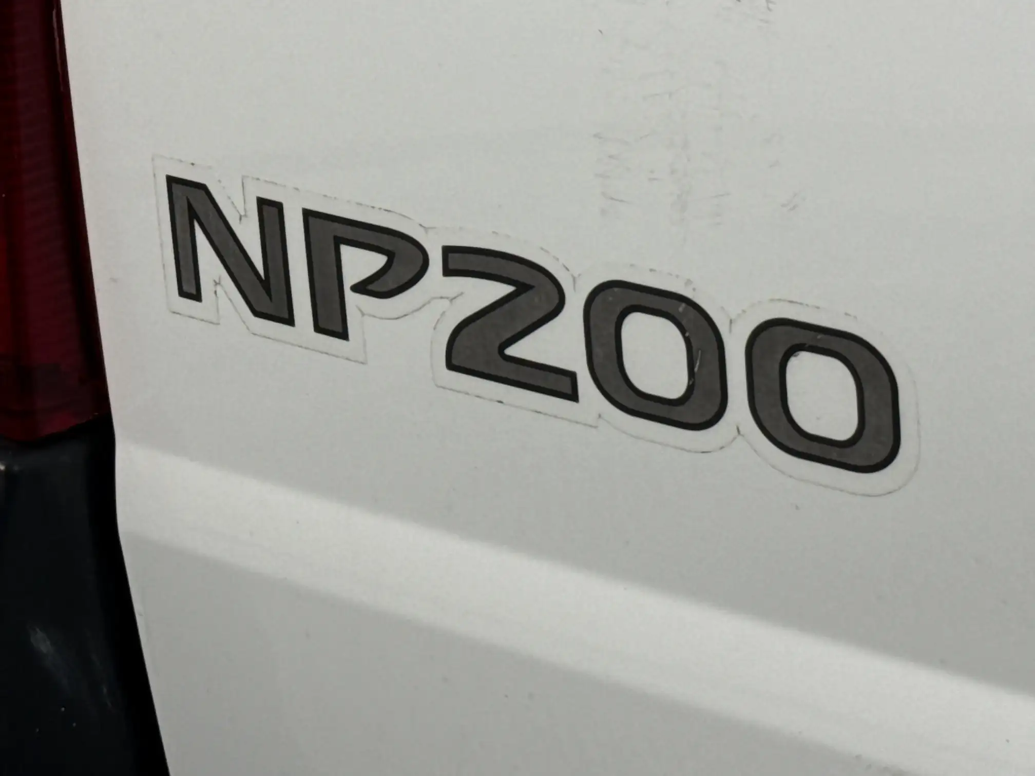 Nissan NP200