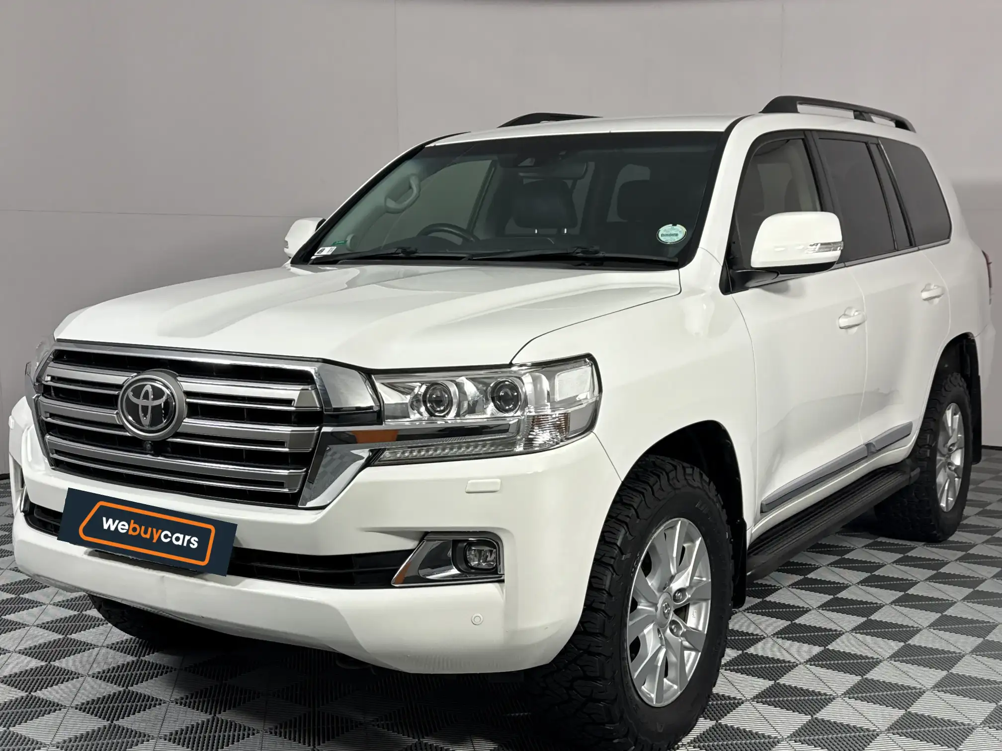 2016 Toyota Land Cruiser