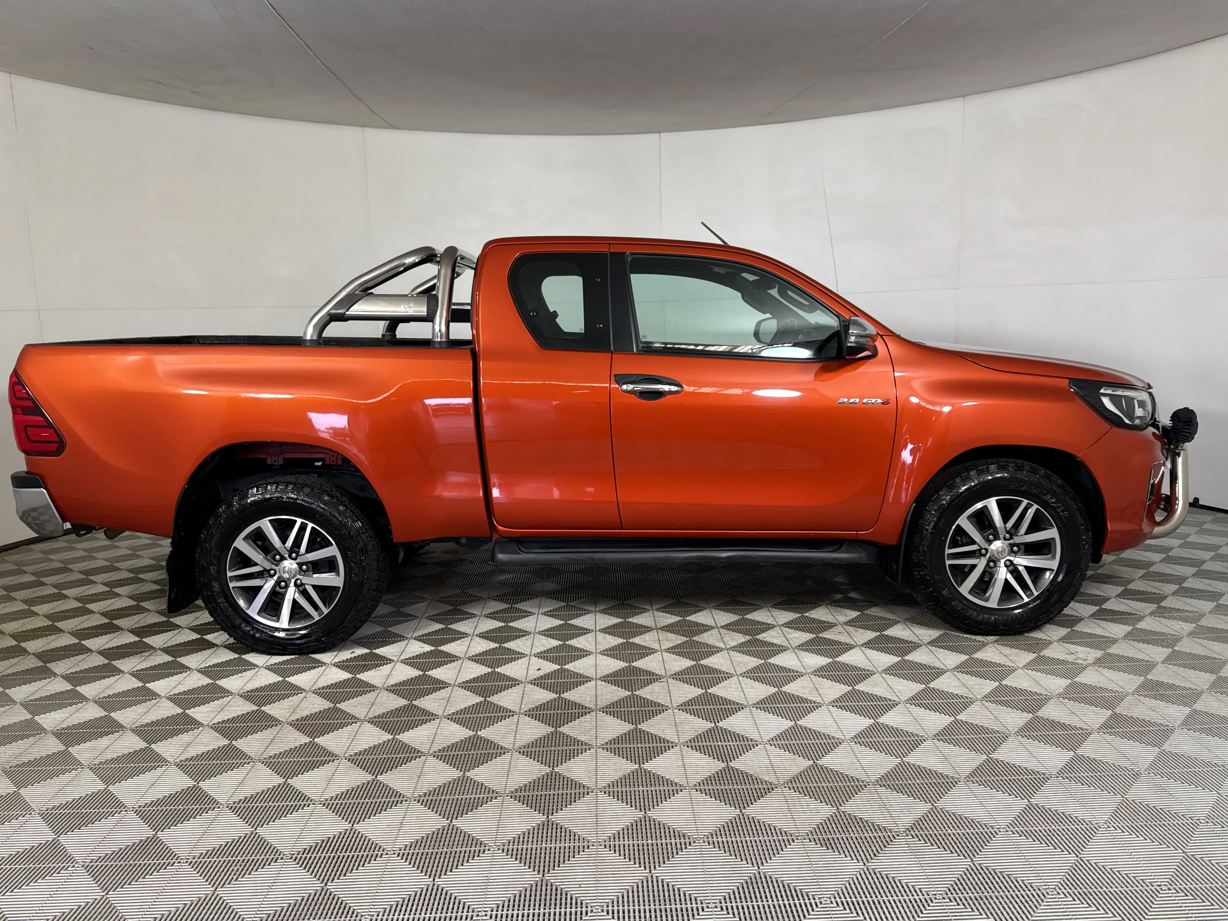 2019 Toyota Hilux 2.8 Gd-6 RB Raider Auto Pick Up E/cab, photo 4