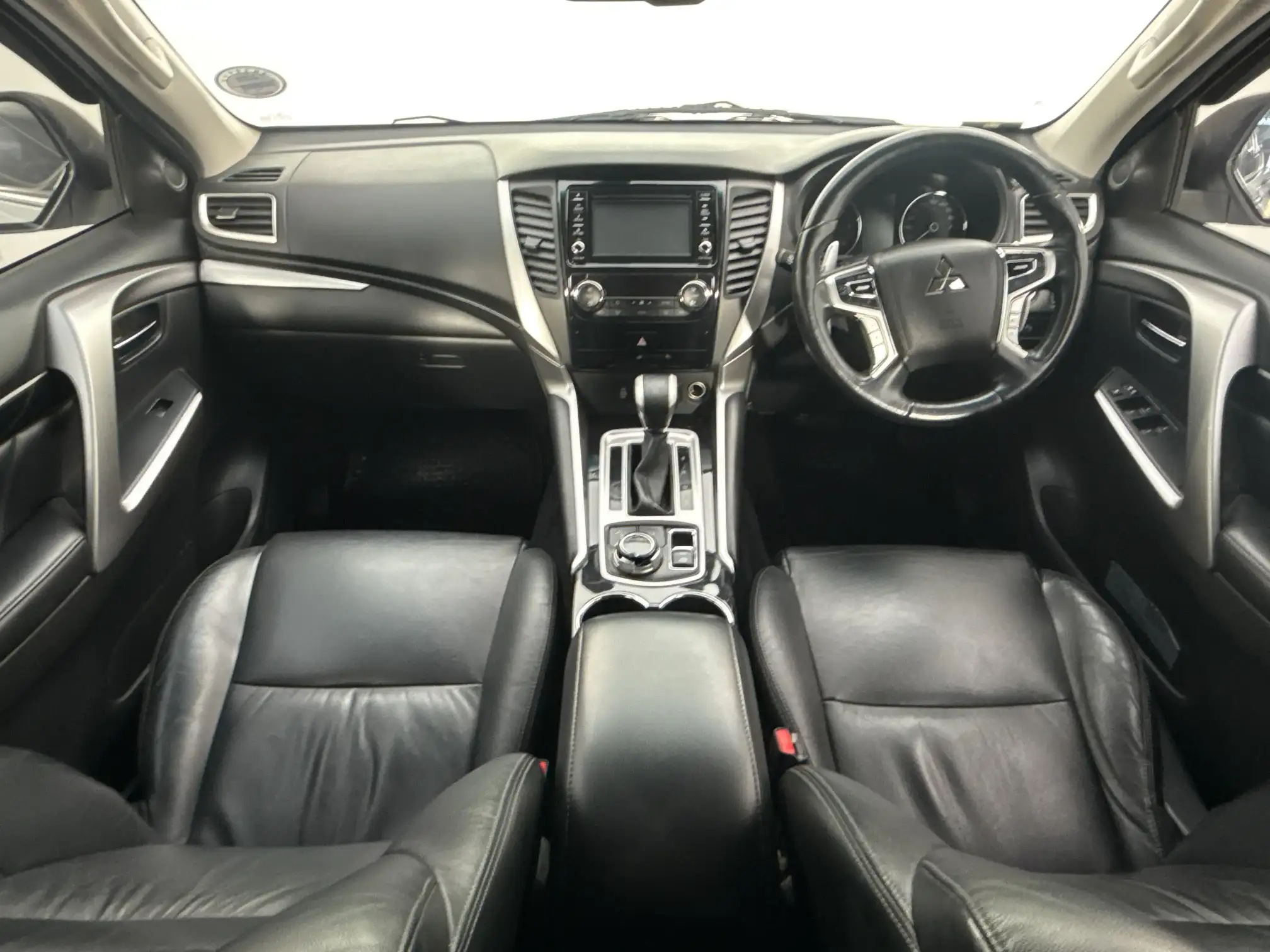 Mitsubishi Pajero Sport