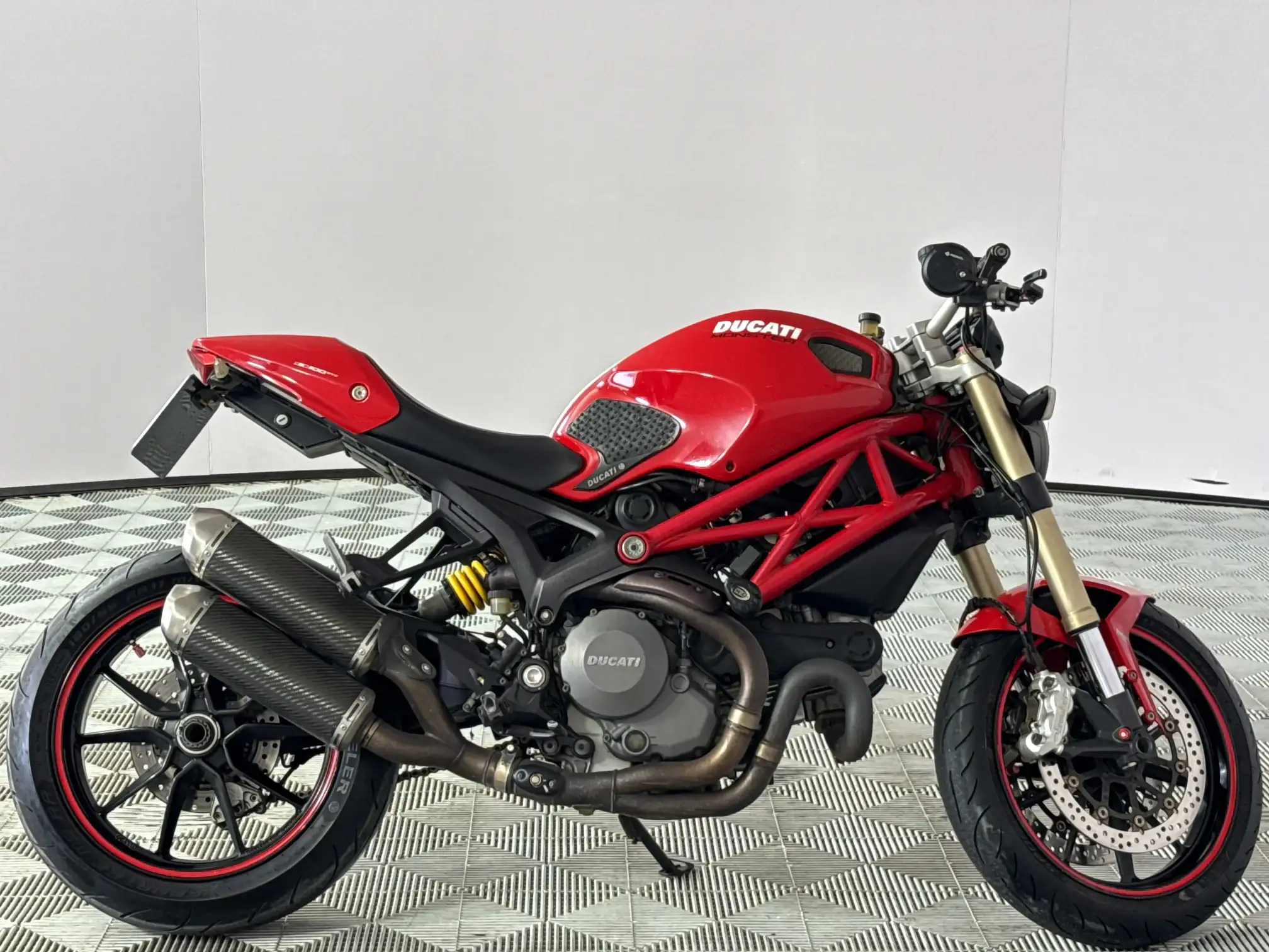 2013 Ducati Monster