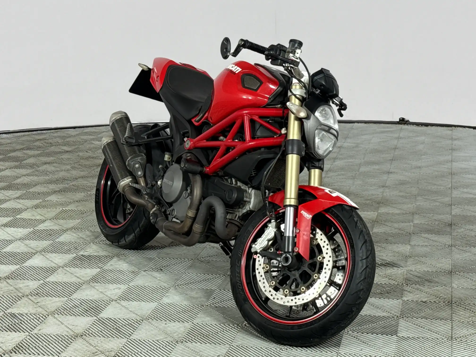 Ducati Monster