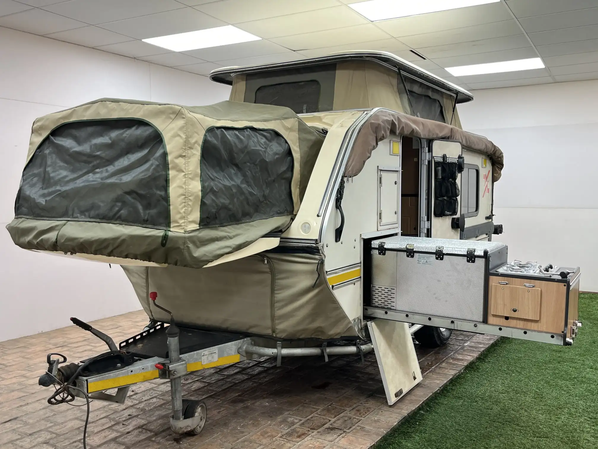 2016 Jurgens Explorer