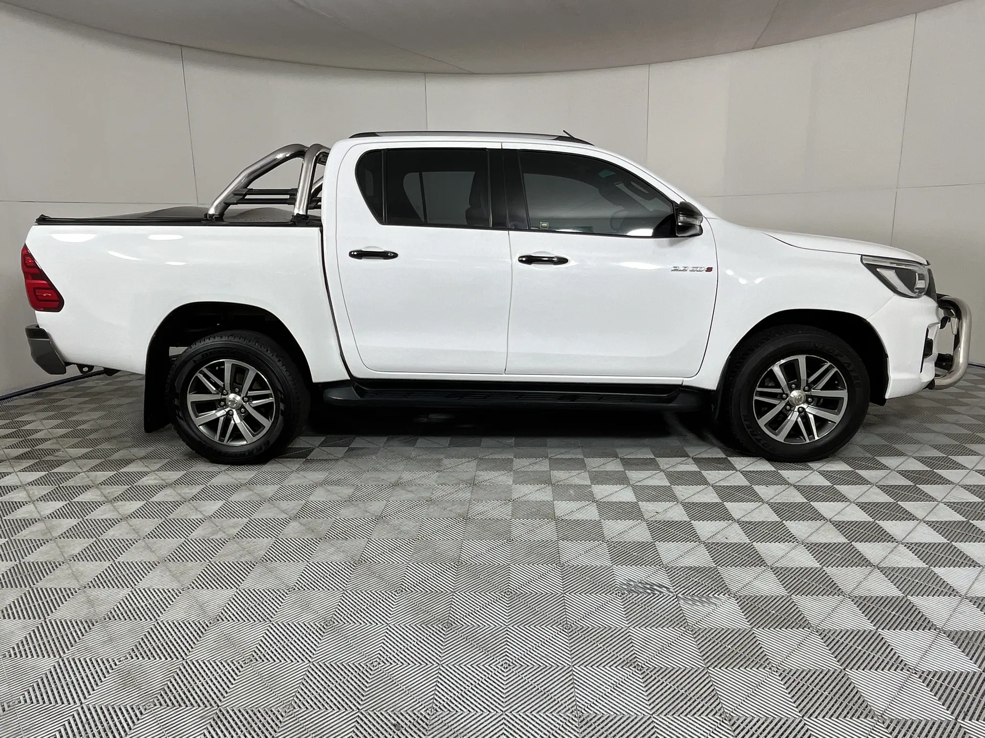 Used 2018 Toyota Hilux 2.8 Gd-6 RB Raider Pick Up Double Cab for sale ...