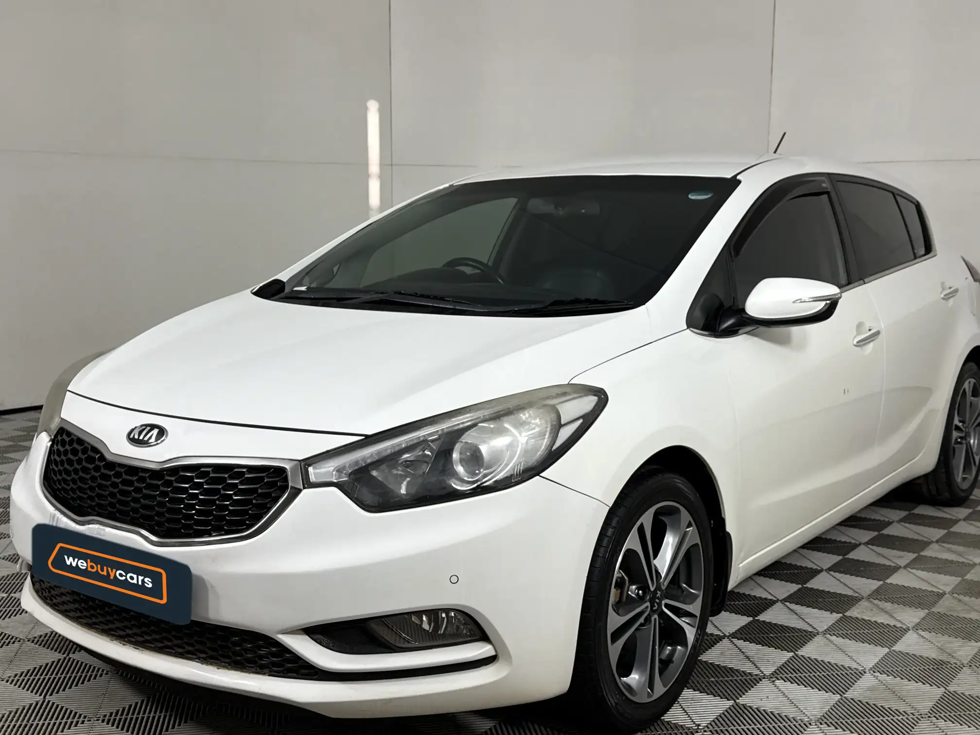 2014 KIA Cerato