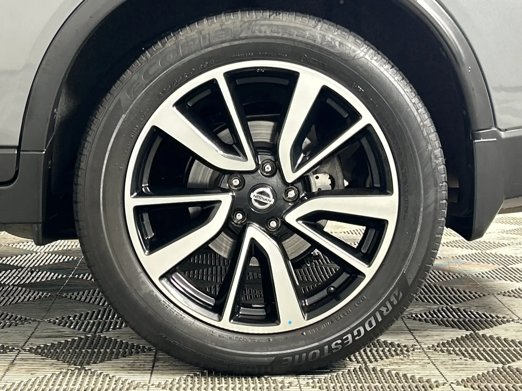 Nissan X Trail