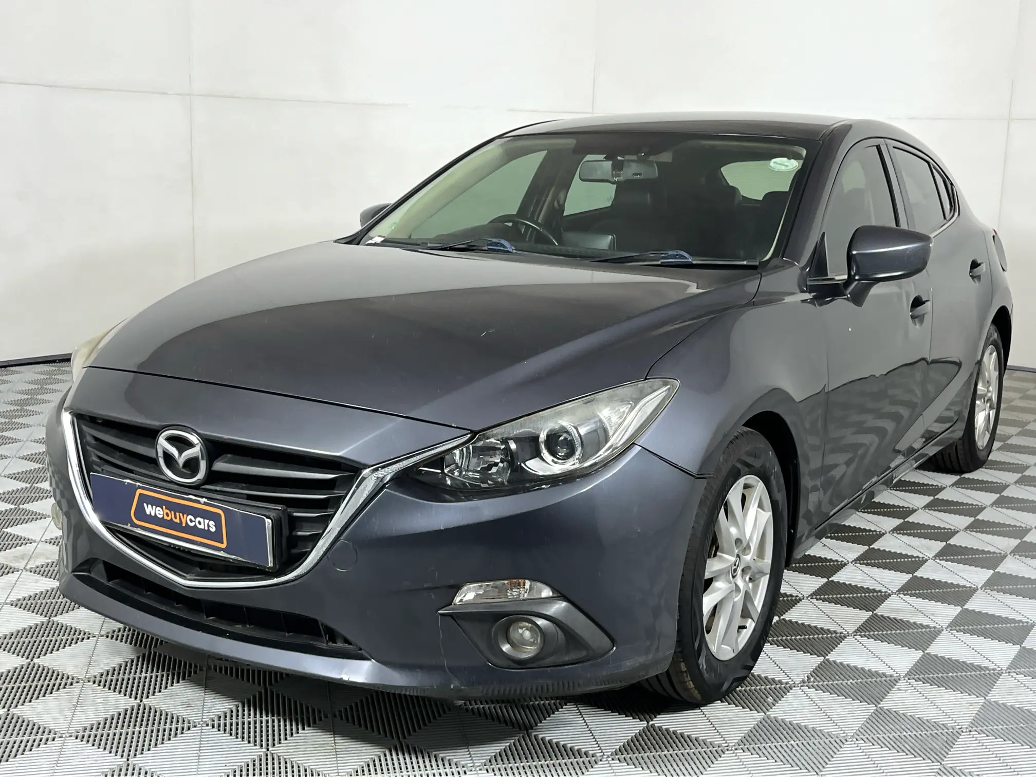 2015 Mazda Mazda 3 2.0 Individual 5-Door