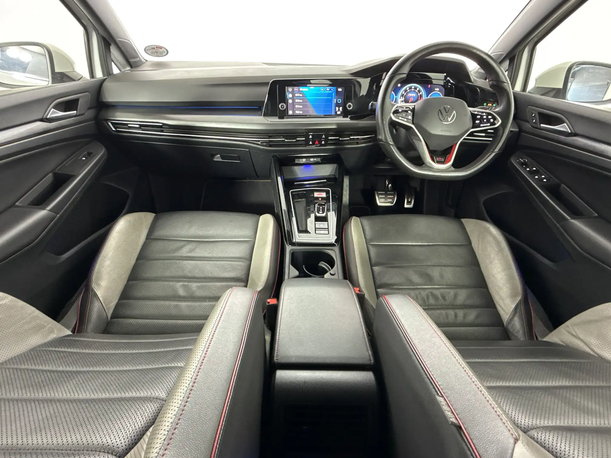 Volkswagen Golf 8