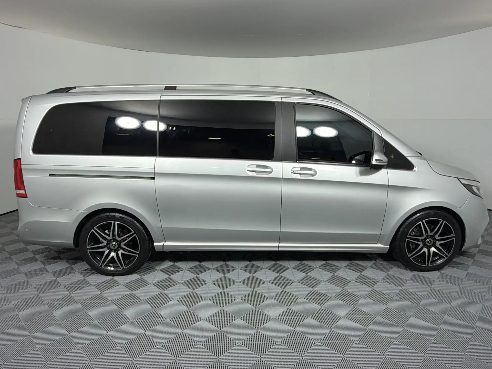 Mercedes-Benz V Class