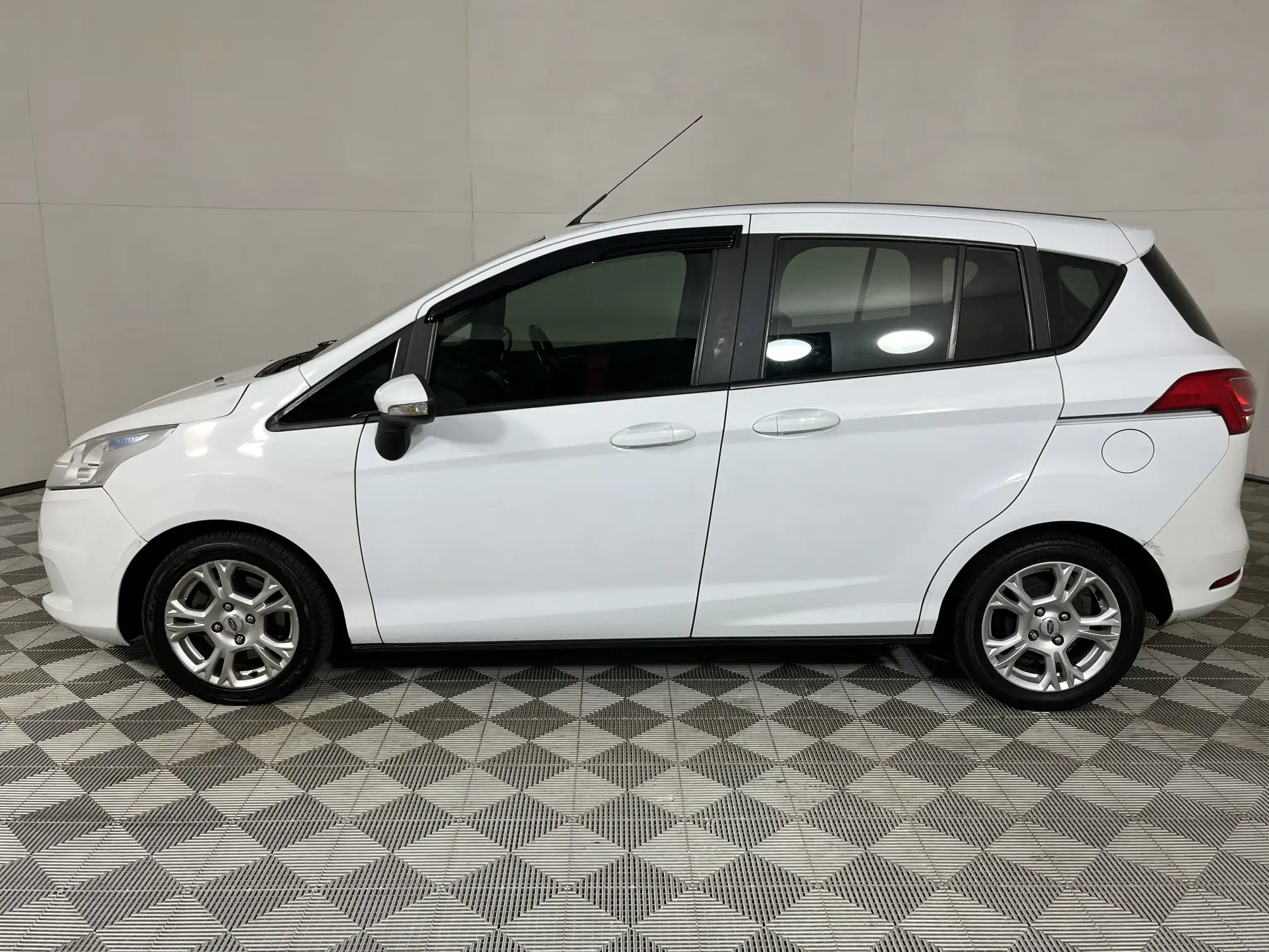 Ford B-MAX