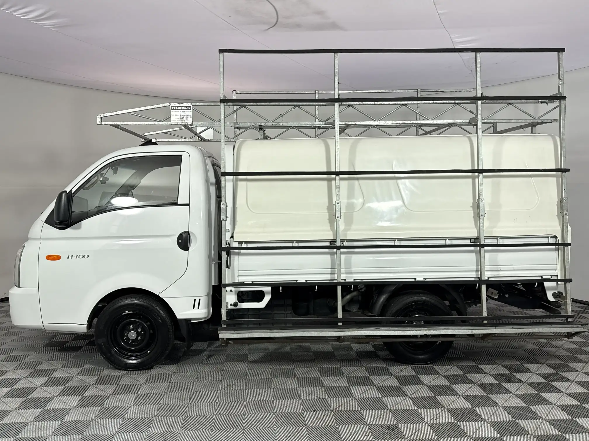 Hyundai H100