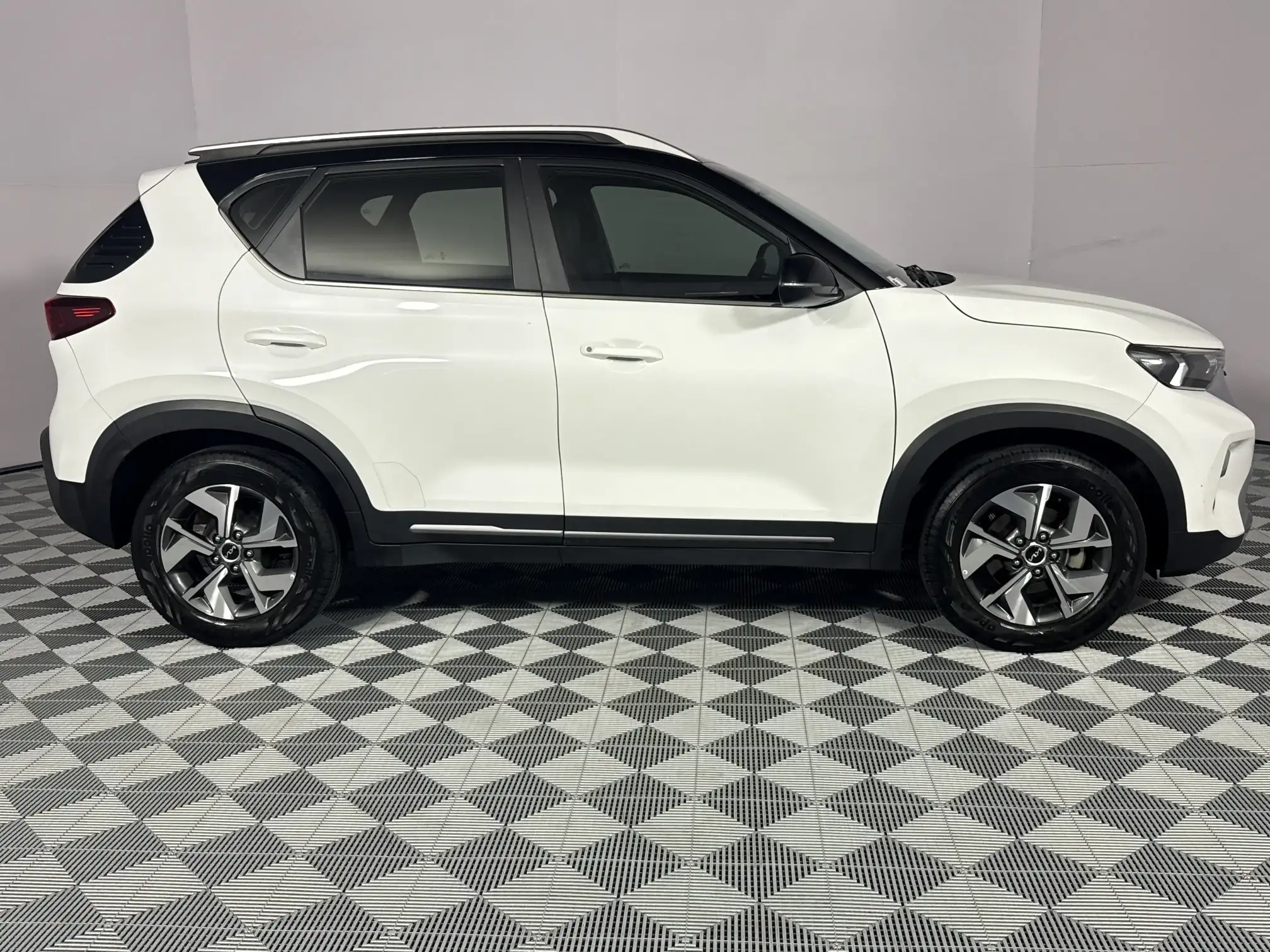 KIA Sonet