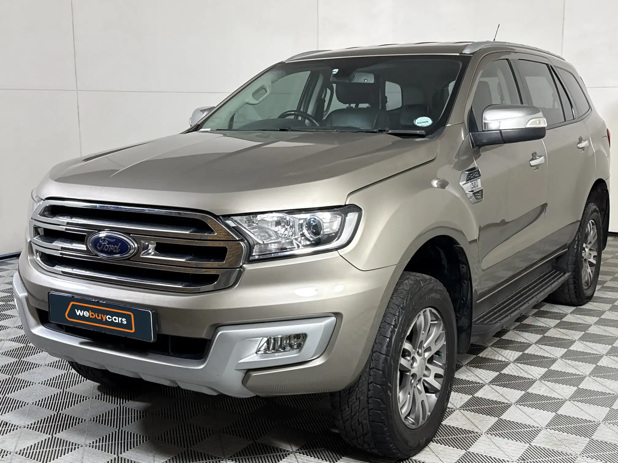 2017 Ford Everest