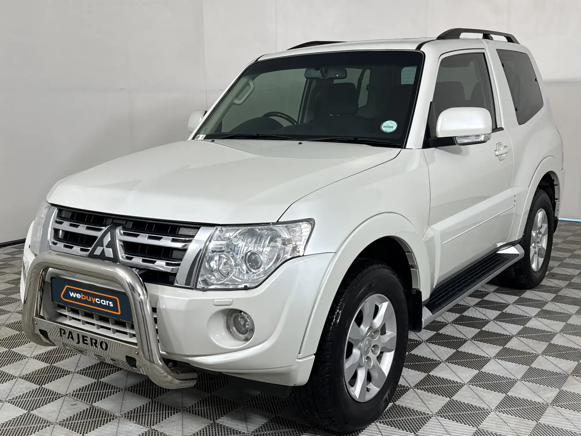 2013 Mitsubishi Pajero