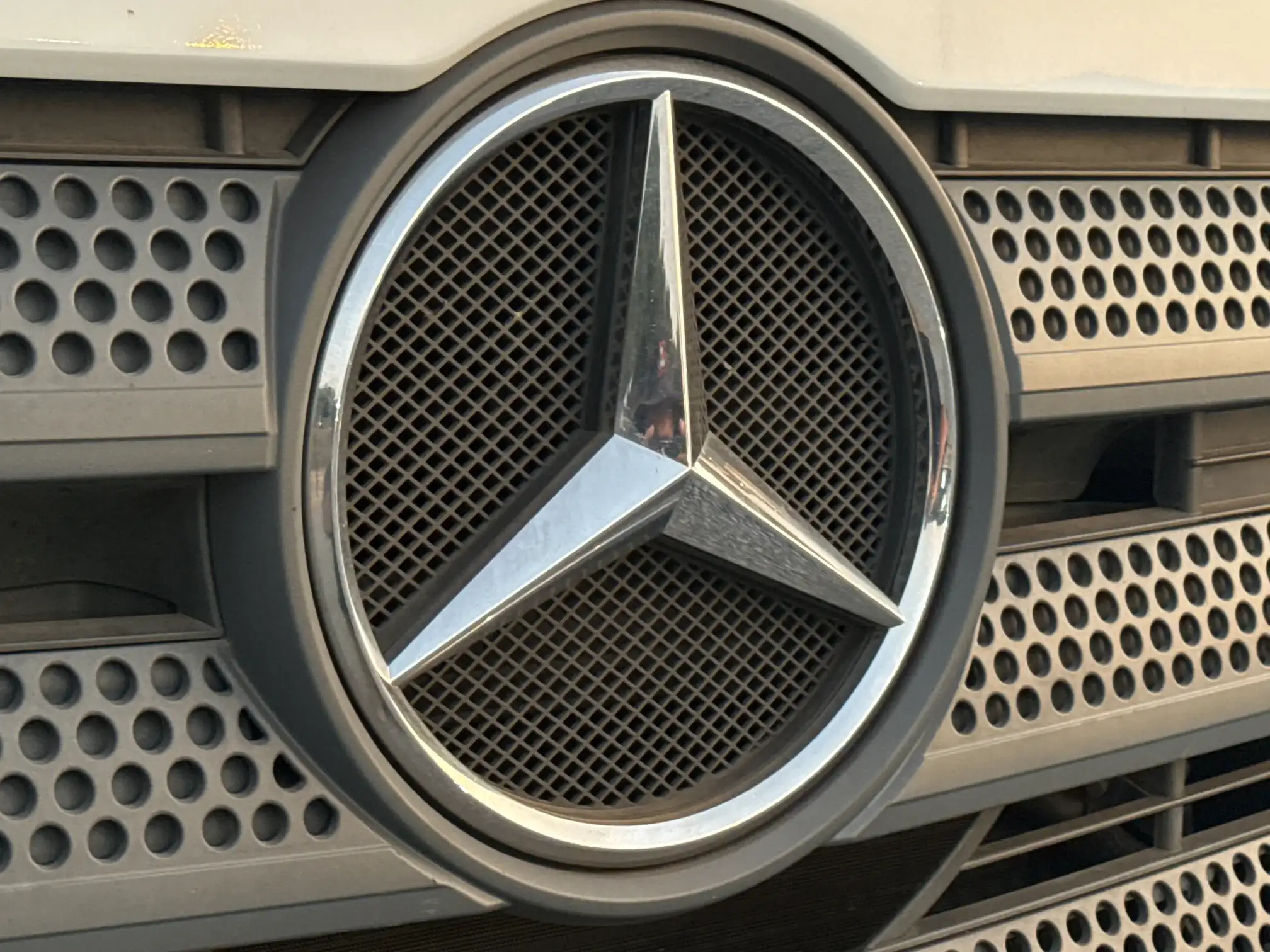 Mercedes-Benz 26 Series Actros