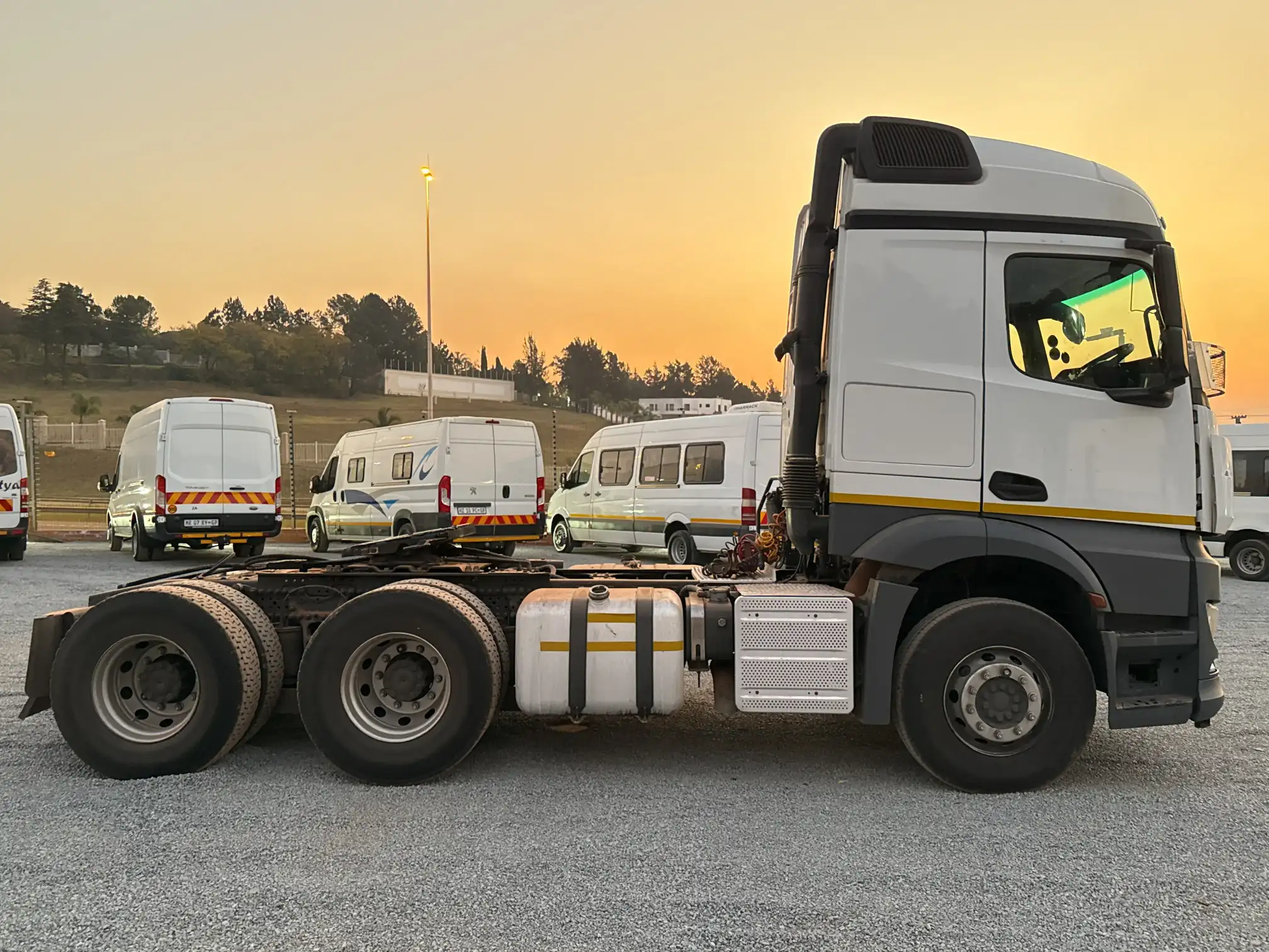 Mercedes-Benz 26 Series Actros