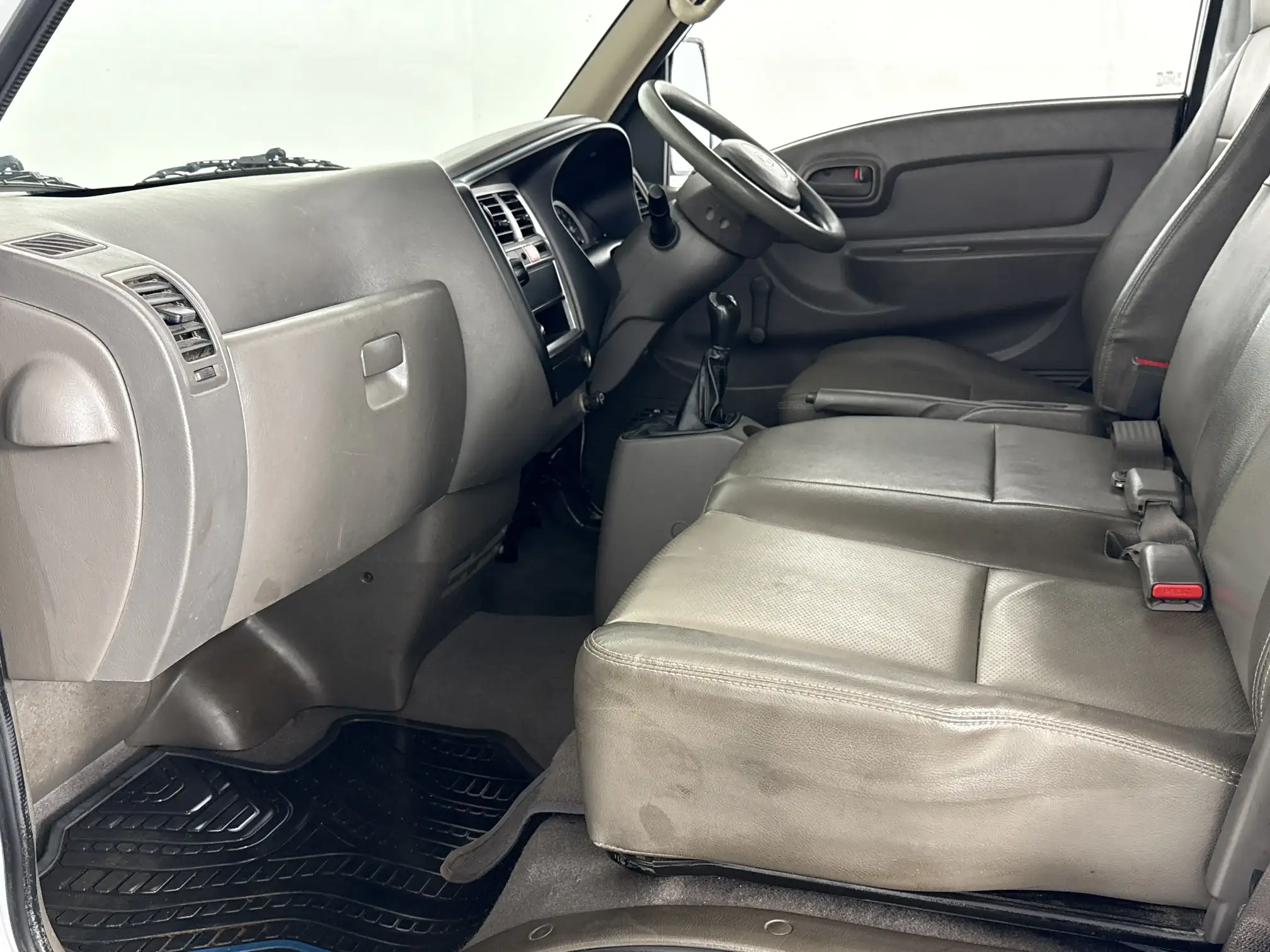 Hyundai H100