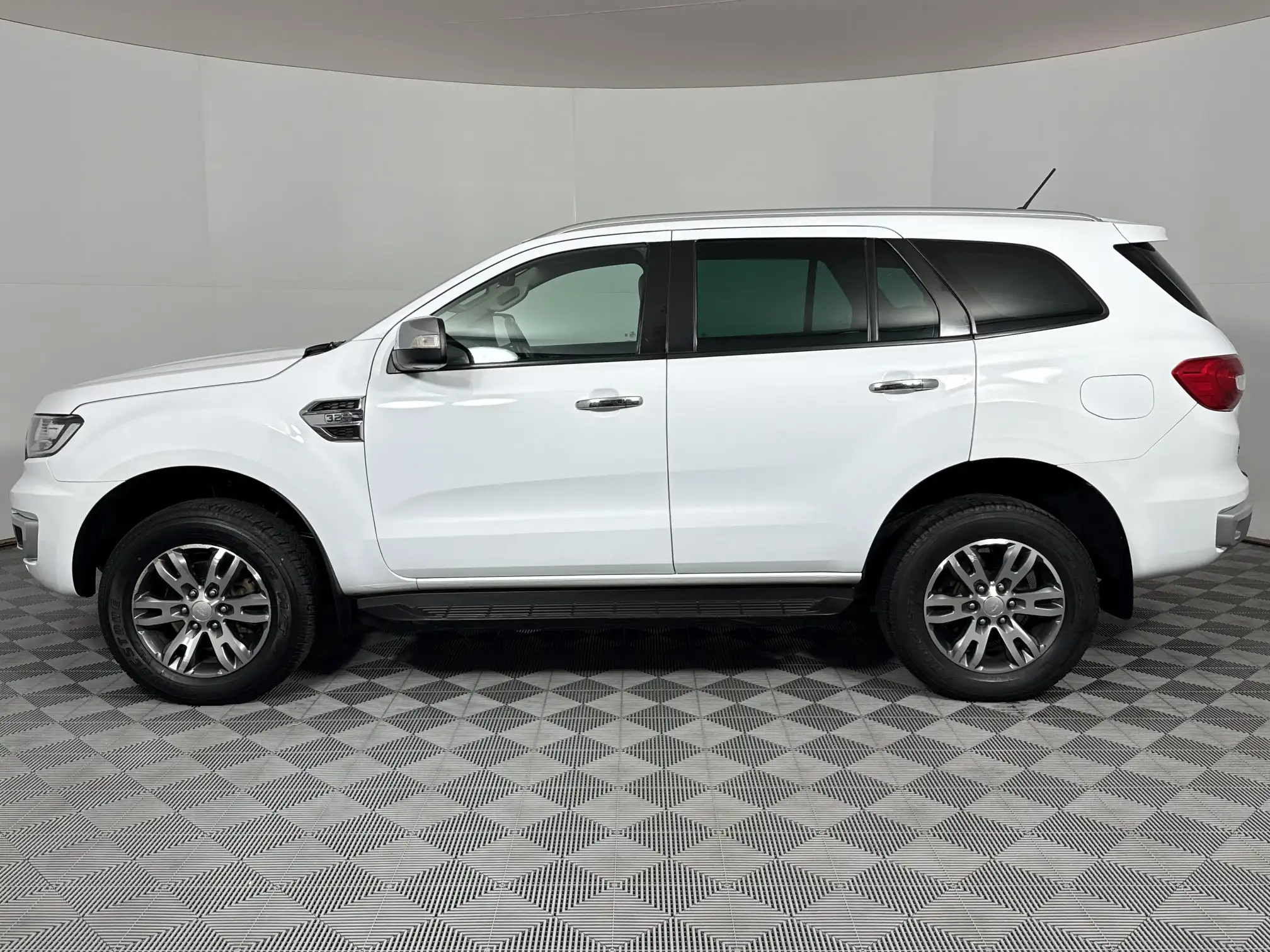 Ford Everest