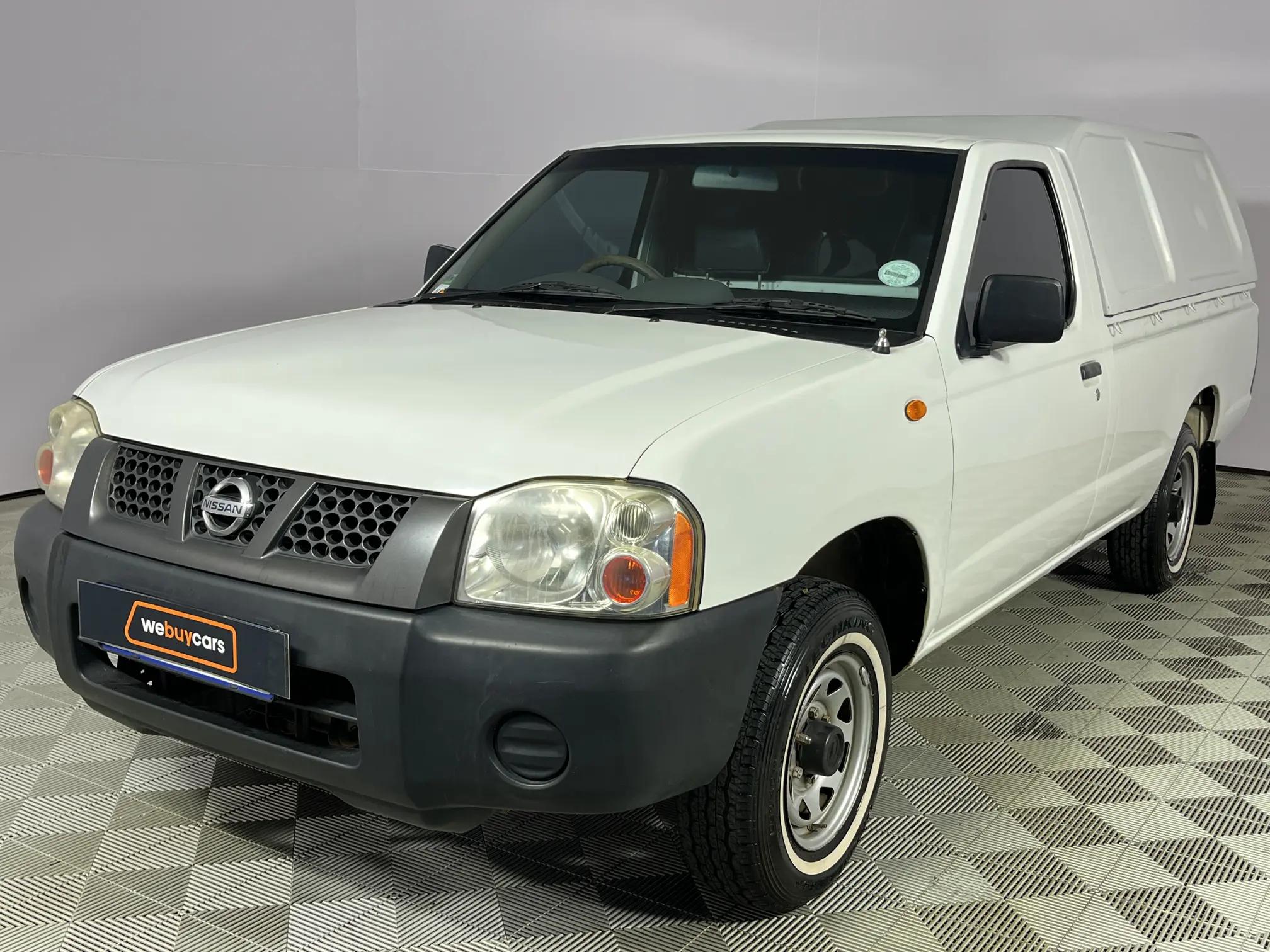 Nissan Hardbody NP300 2.0i LWB Single Cab