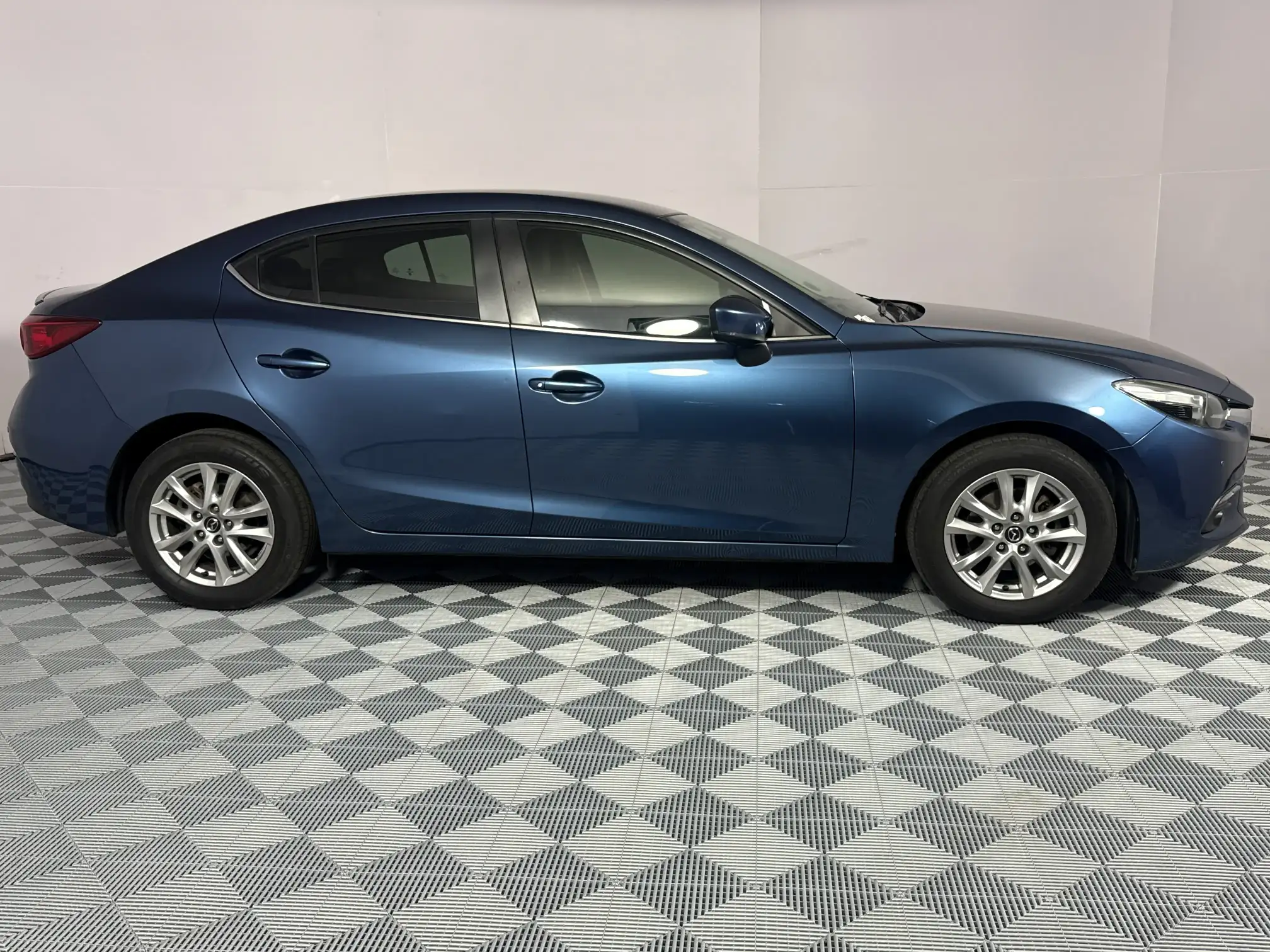 Mazda Mazda 3