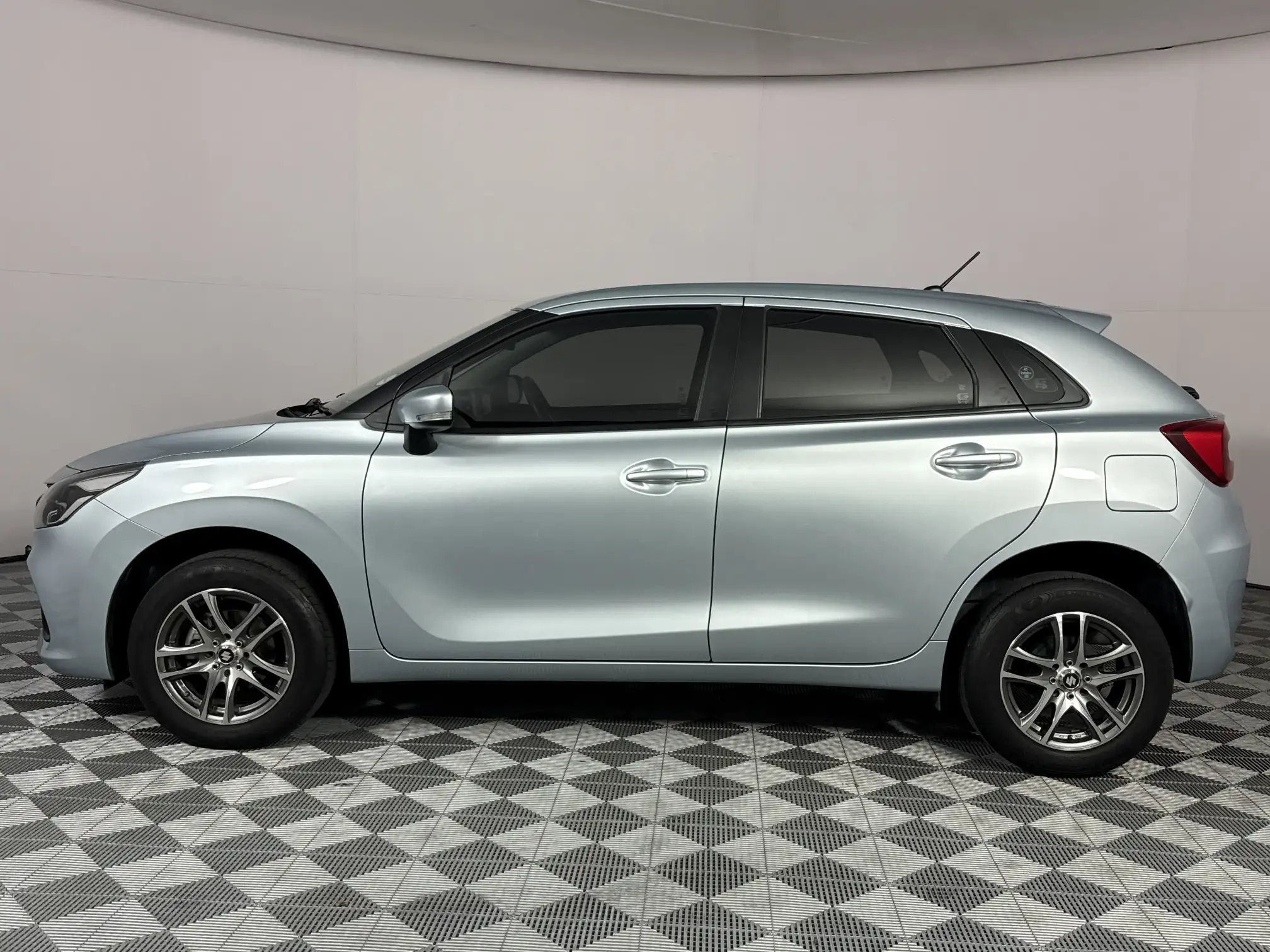 Suzuki Baleno