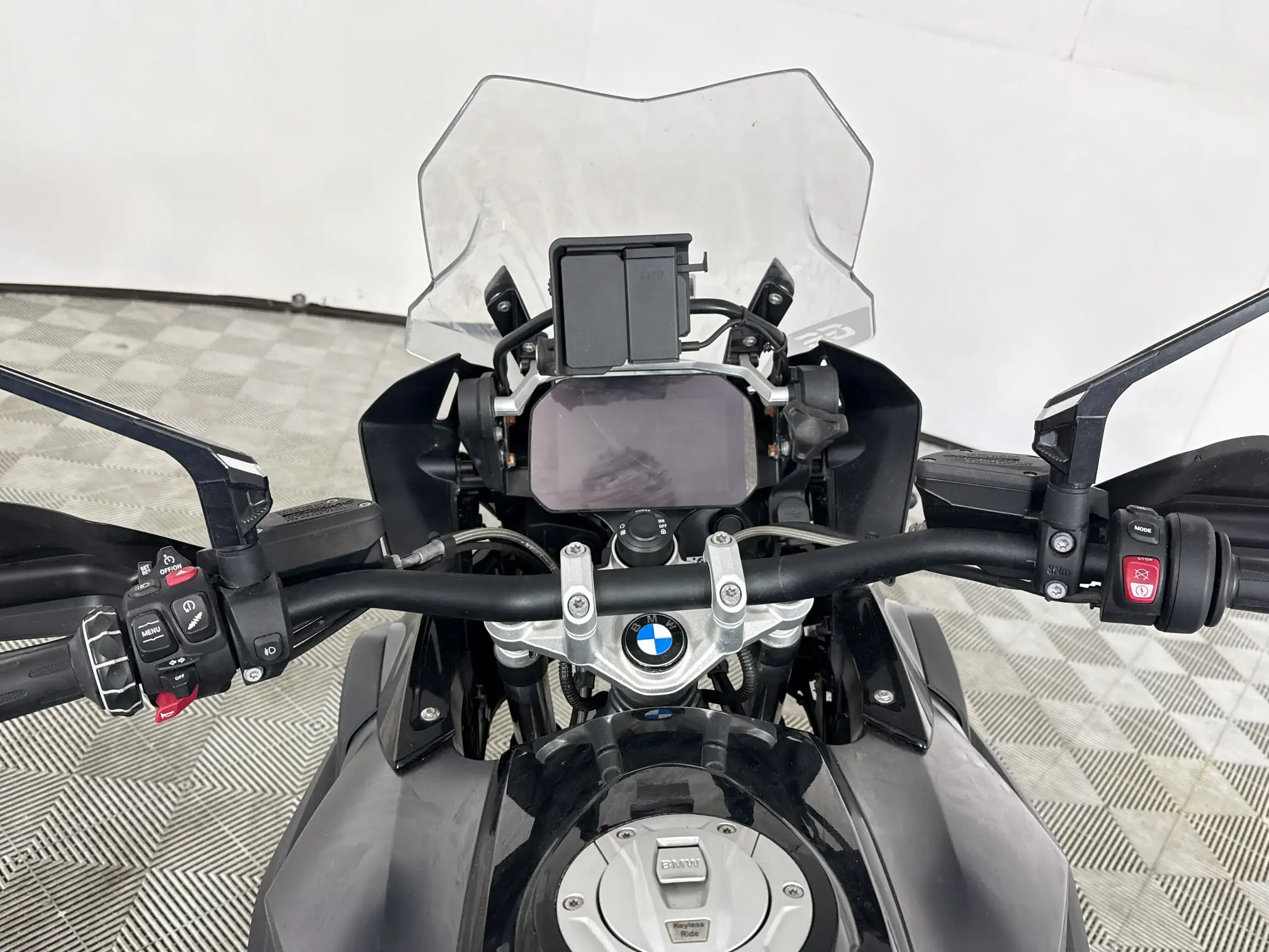 BMW R Series