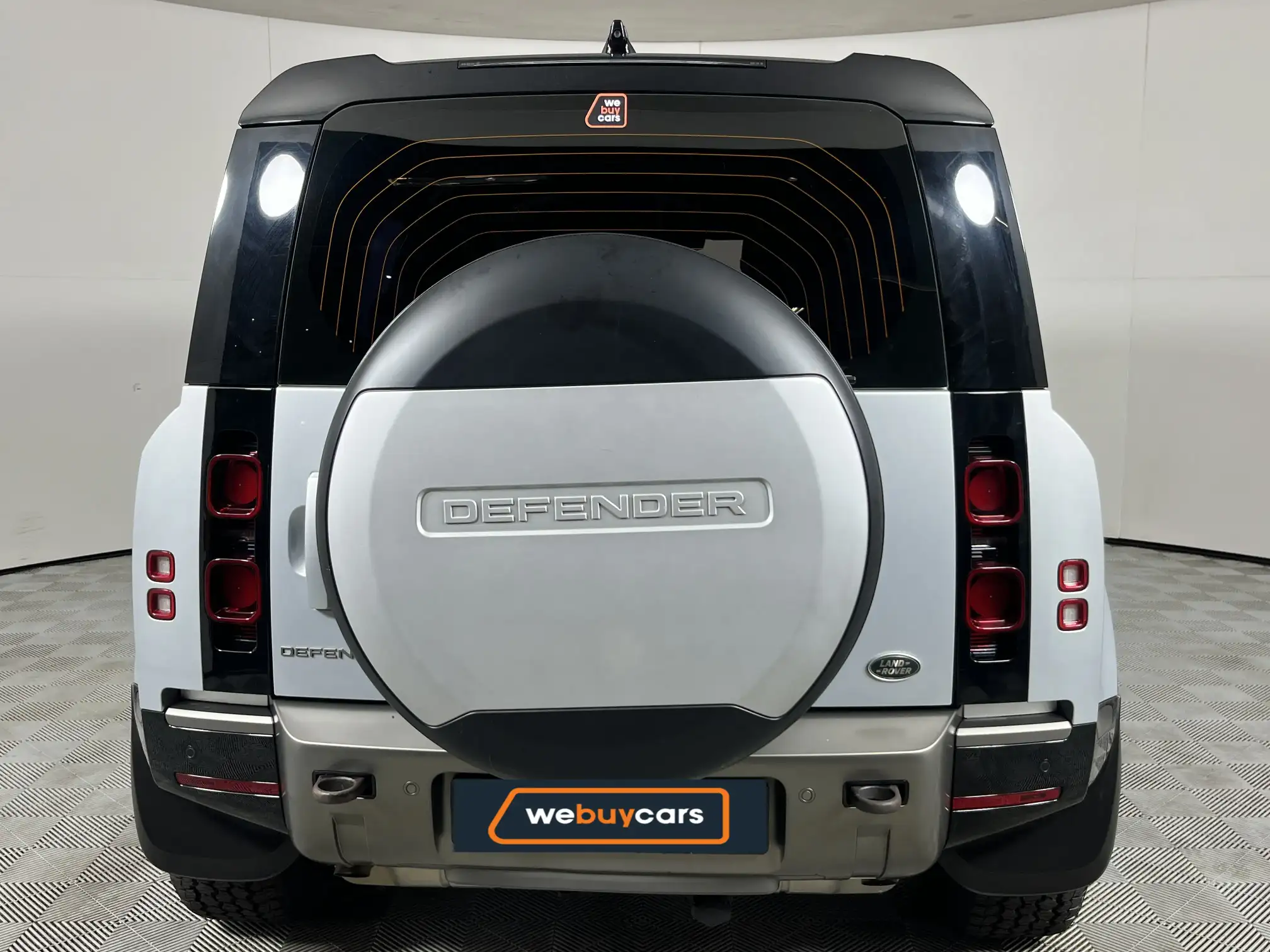 Land Rover Defender 110