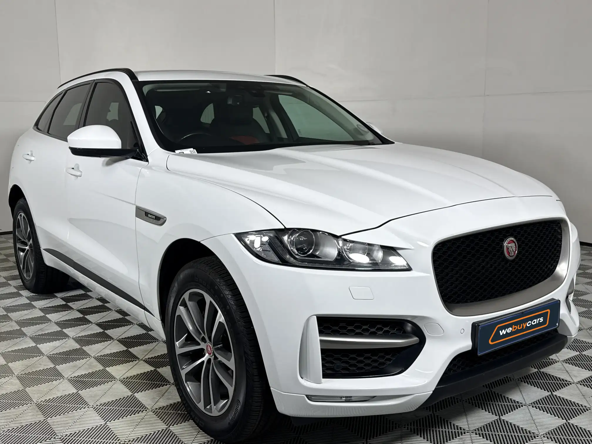 Jaguar F-Pace