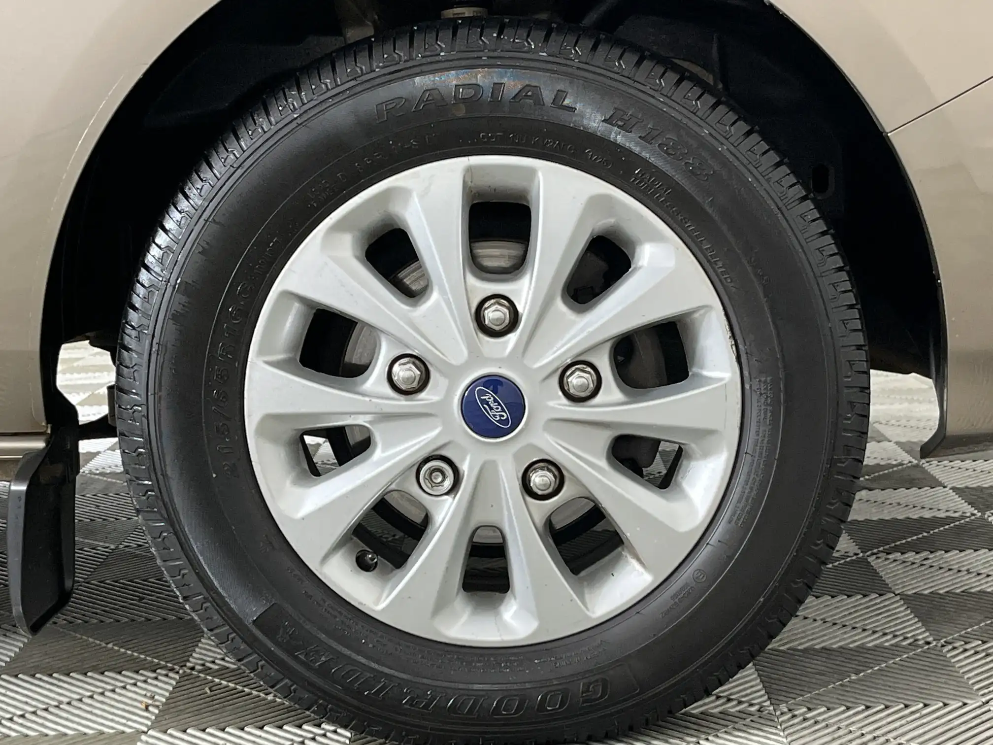 Ford Tourneo