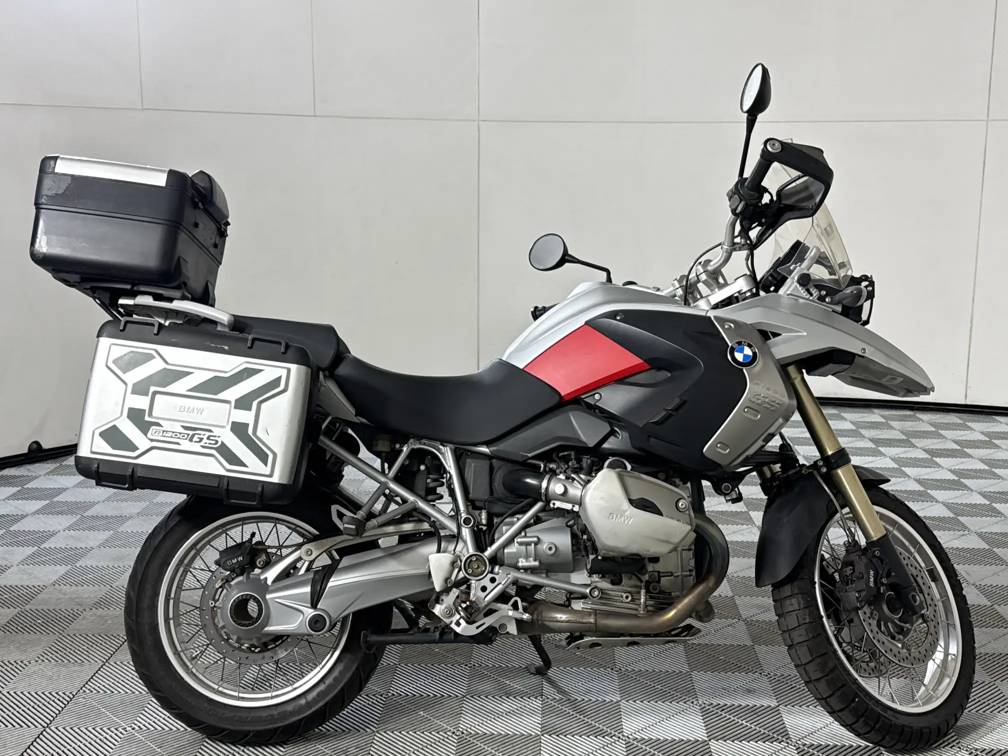 2008 BMW R Series