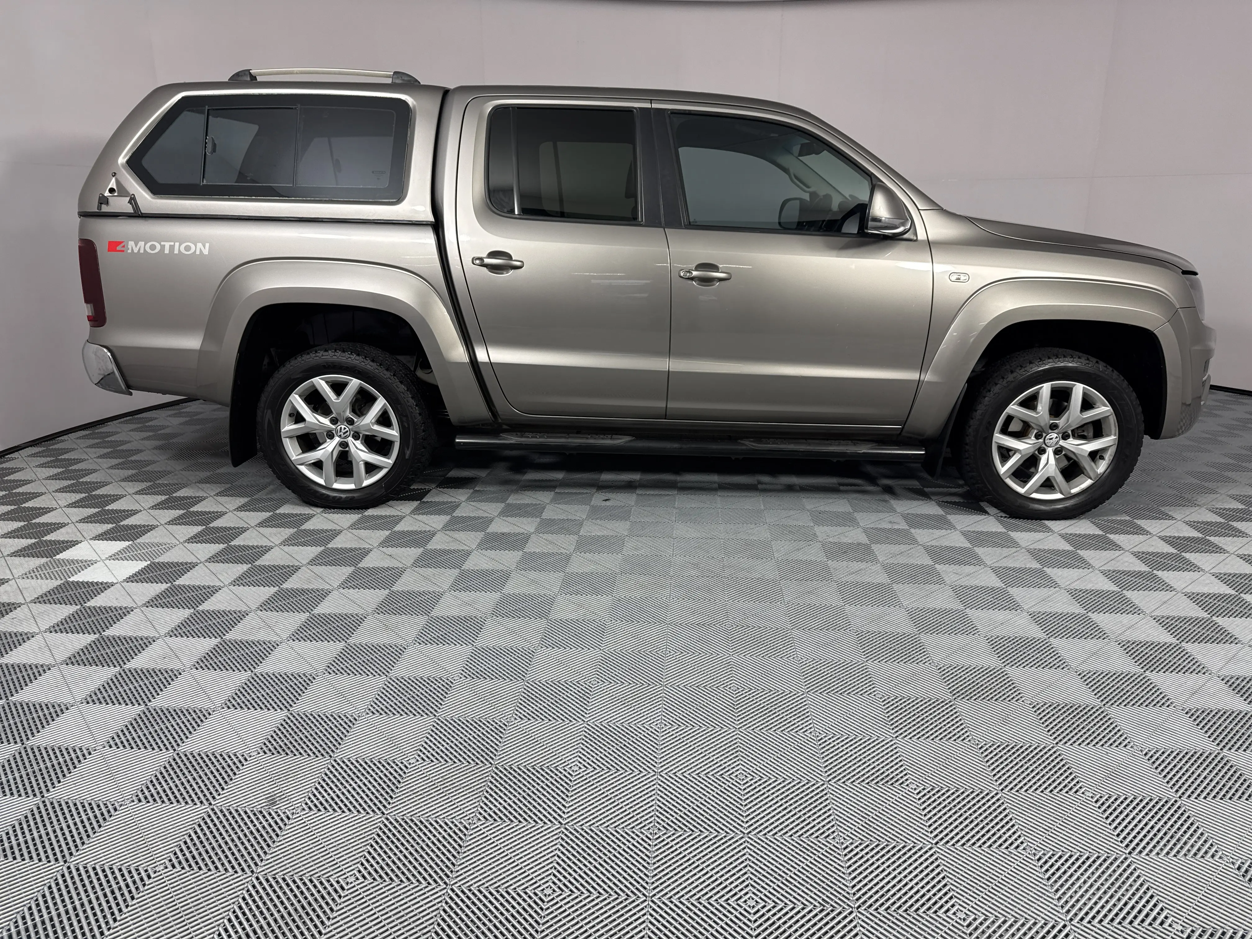 2017 Volkswagen Amarok 3.0 TDI H-Line 4mot Auto Double Cab Pick Up, photo 4