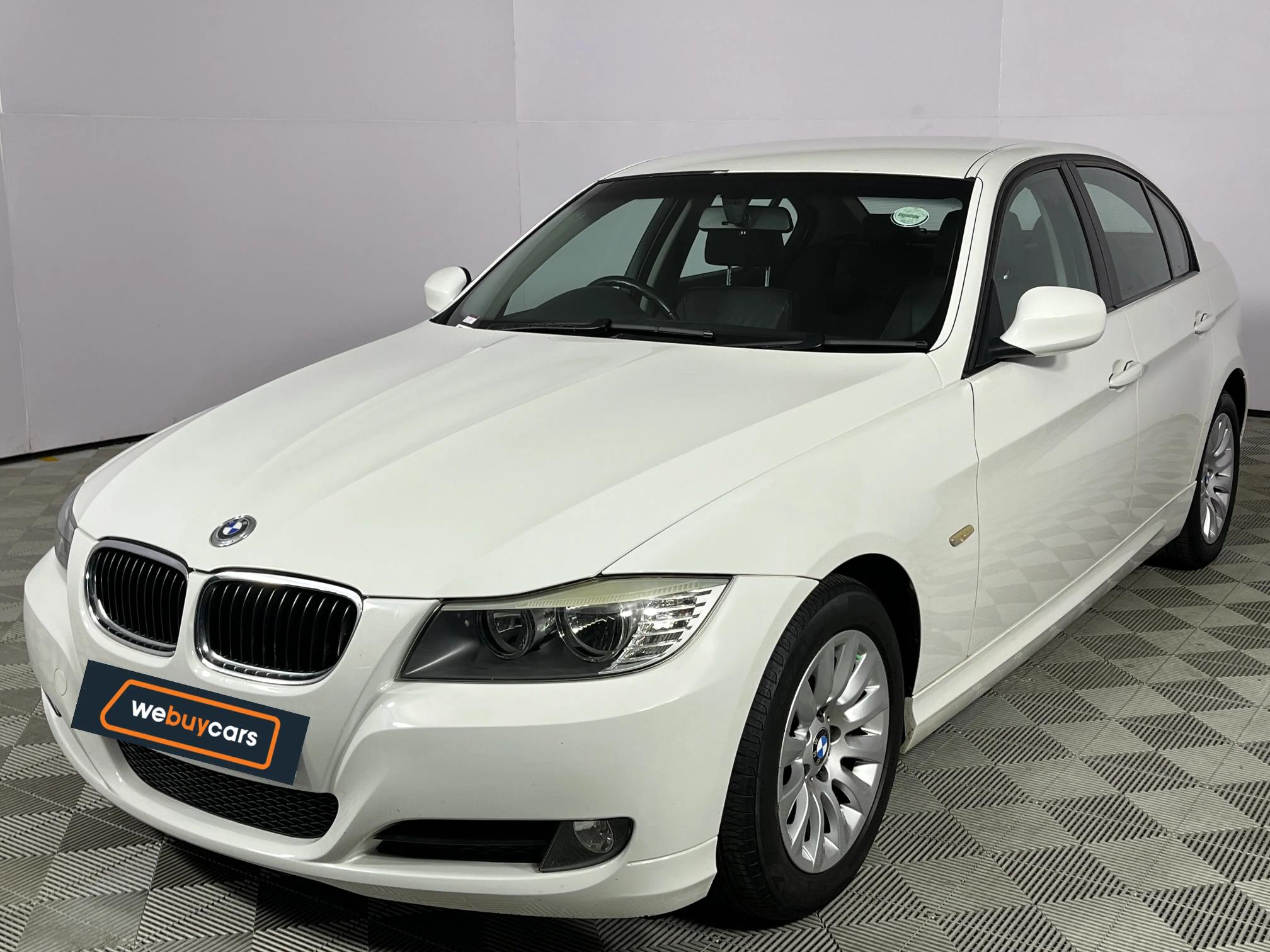 BMW 320i (E90) II