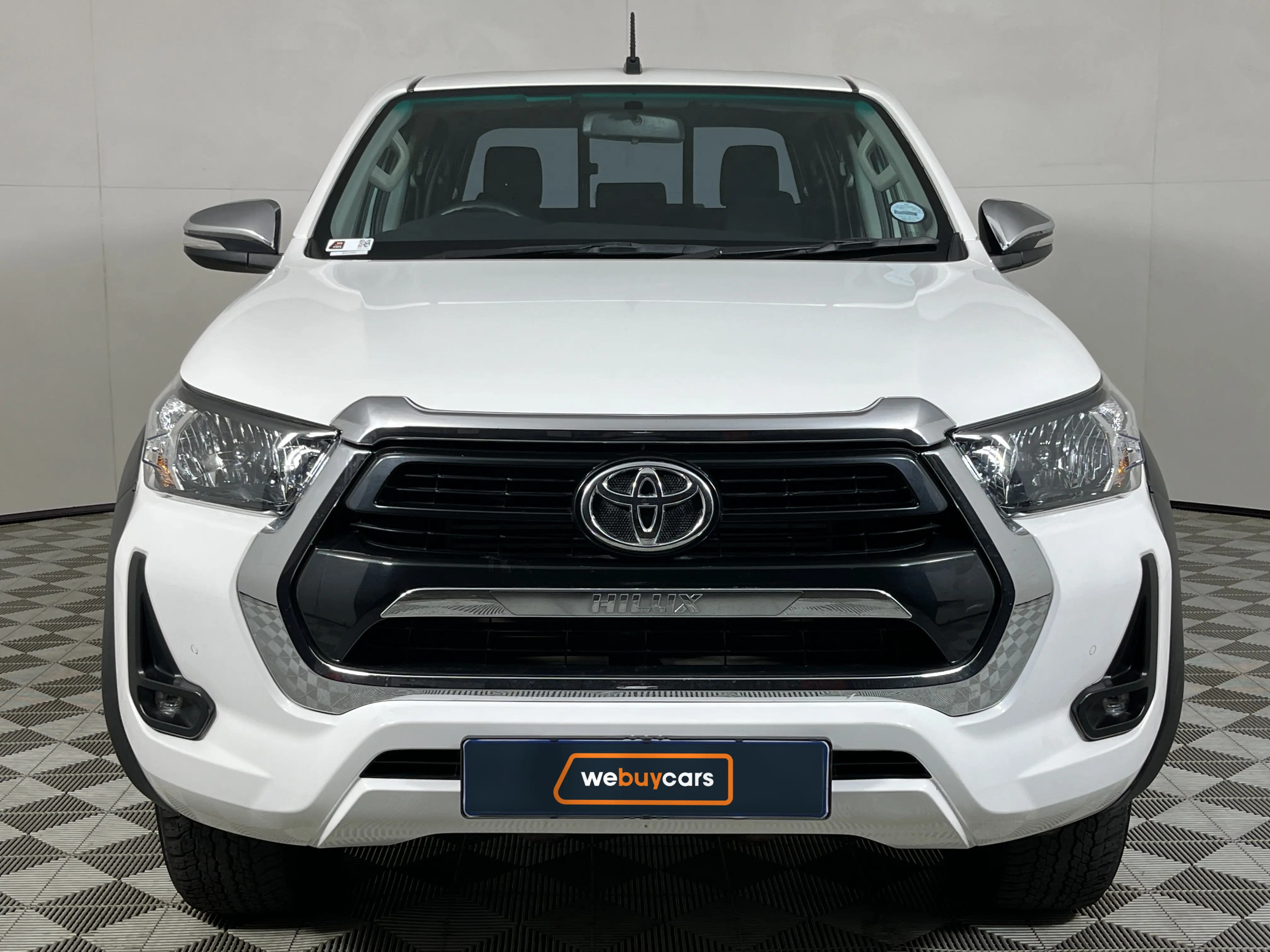 2023 Toyota Hilux 2.4 Gd-6 Raider X 4x4 Auto Pick Up Double Cab, photo 2