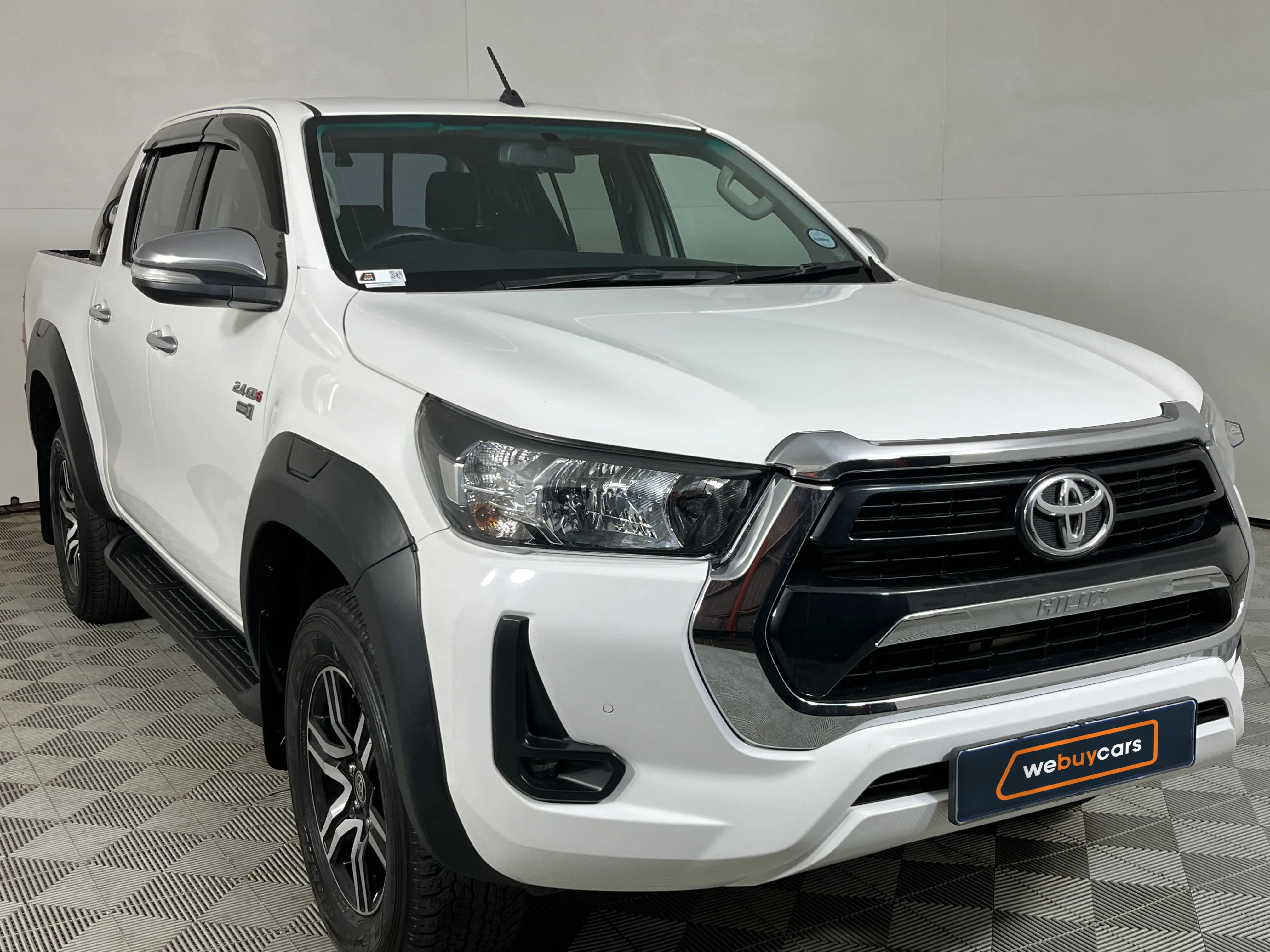 2023 Toyota Hilux 2.4 Gd-6 Raider X 4x4 Auto Pick Up Double Cab, photo 3