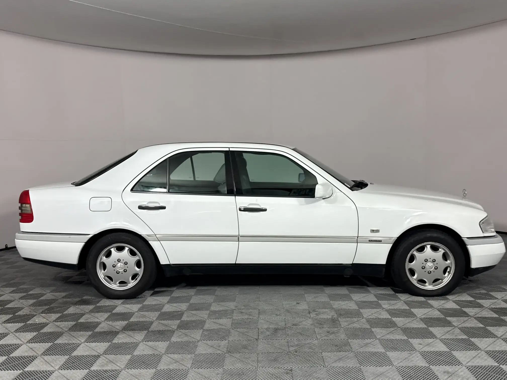 Mercedes-Benz C Class Sedan