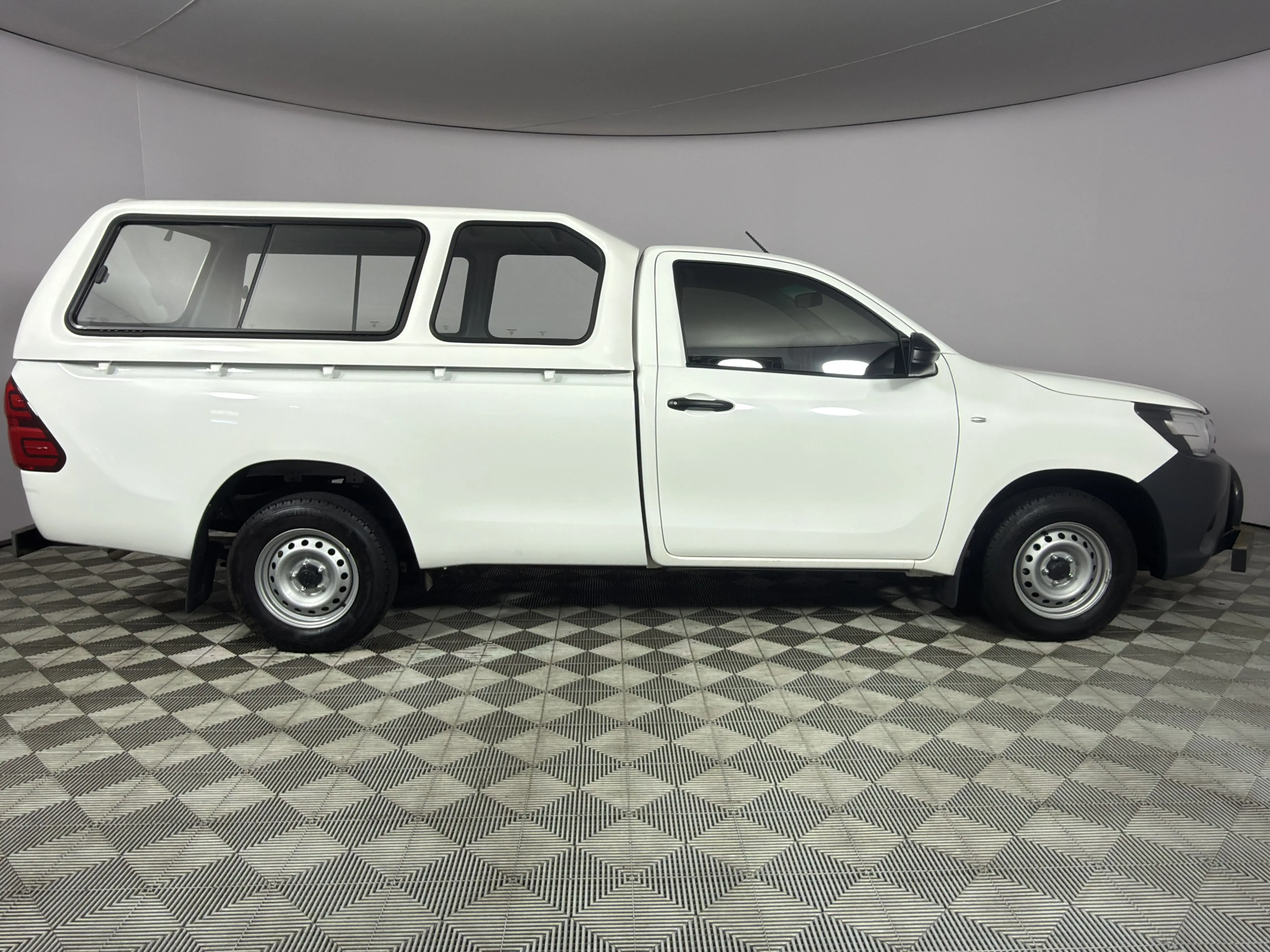 2018 Toyota Hilux 2.4 GD A/C Pick Up Single Cab, photo 4
