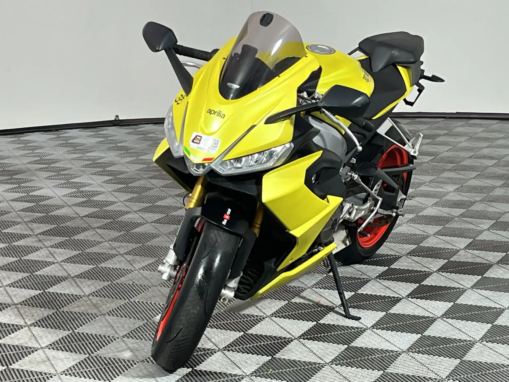 Aprilia RS