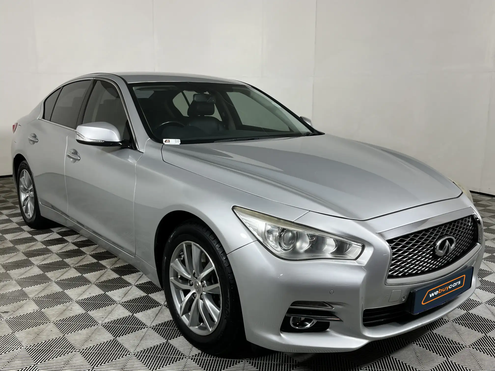 Infiniti Q50